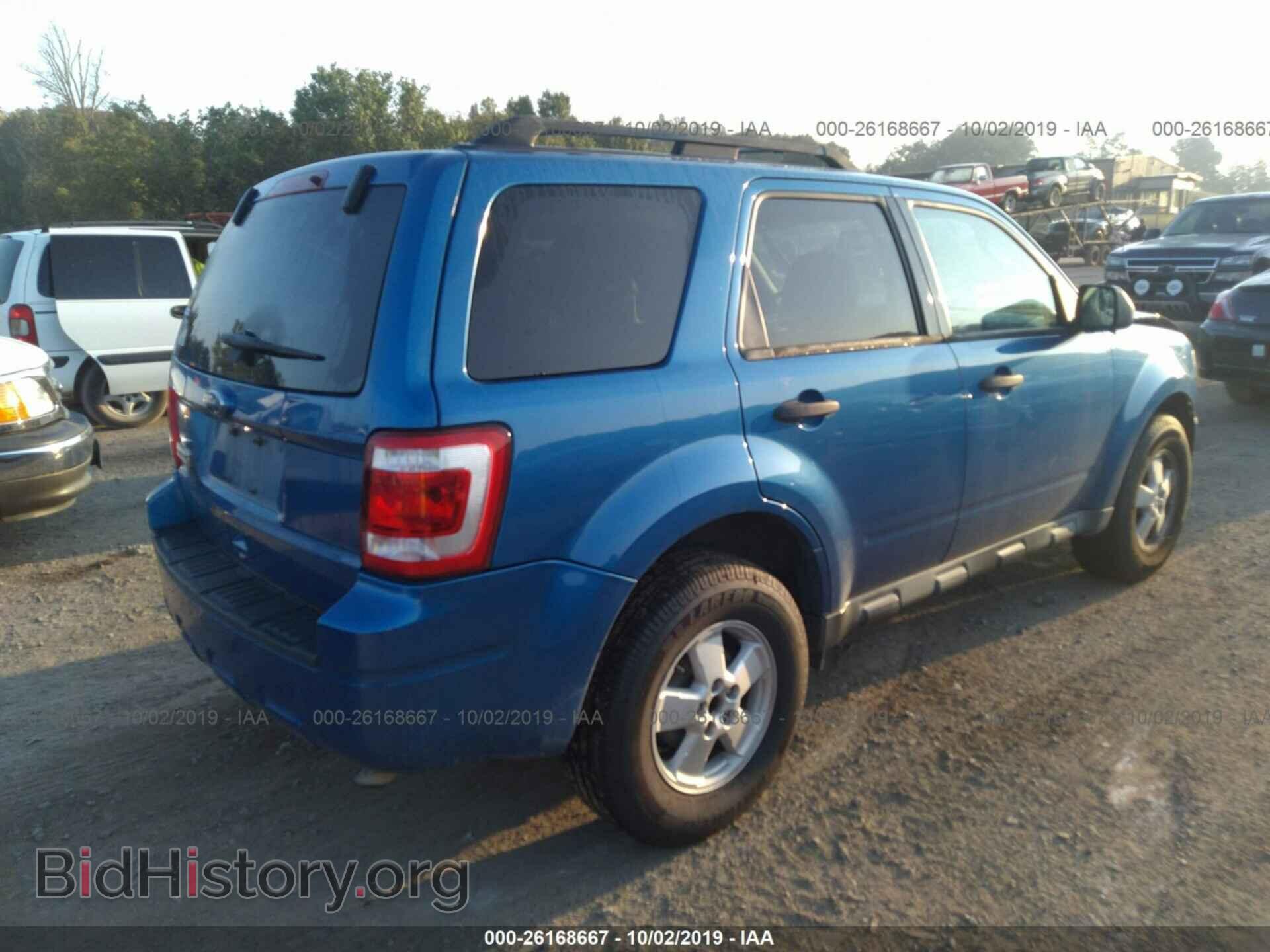 2011 FORD ESCAPE - VIN: 1FMCU0D78BKA03868 - Photo 4