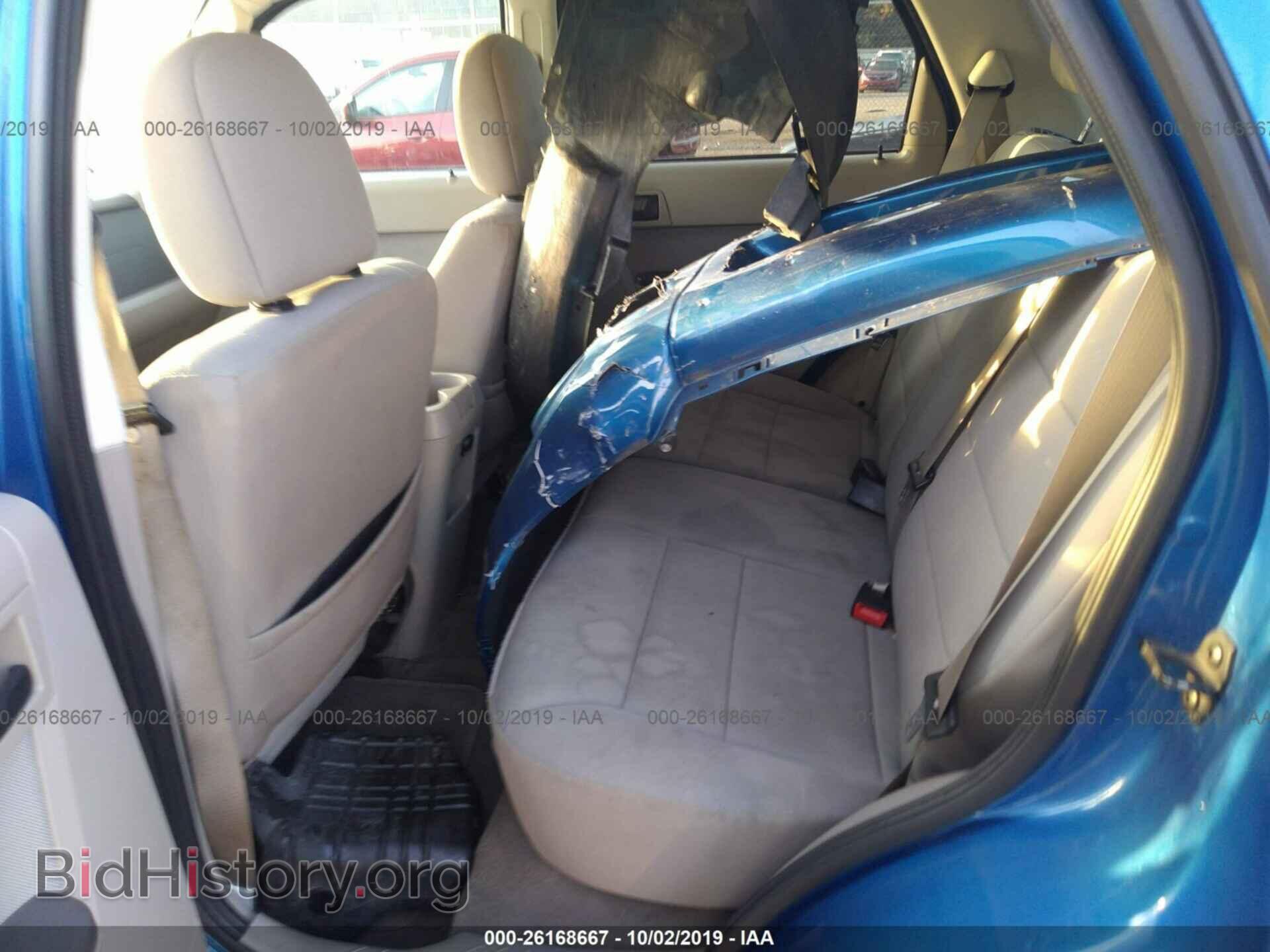 2011 FORD ESCAPE - VIN: 1FMCU0D78BKA03868 - Photo 8