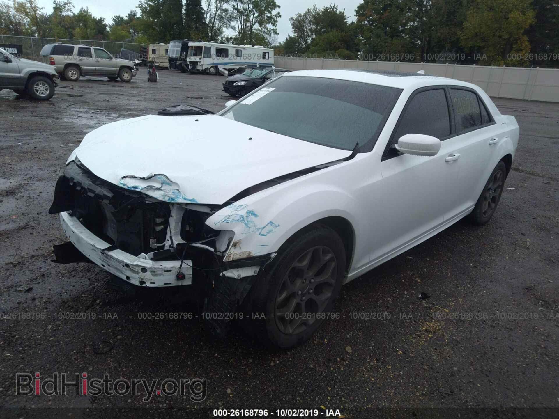 2016 CHRYSLER 300 - VIN: 2C3CCAGG4GH270694 - Фото 2