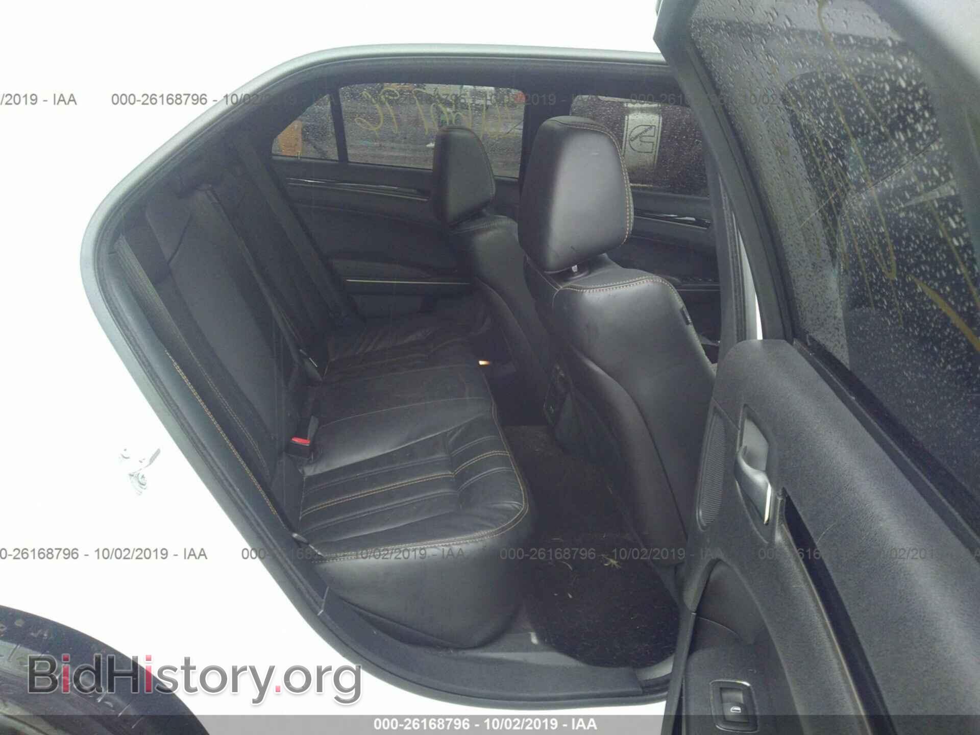 2016 CHRYSLER 300 - VIN: 2C3CCAGG4GH270694 - Фото 8
