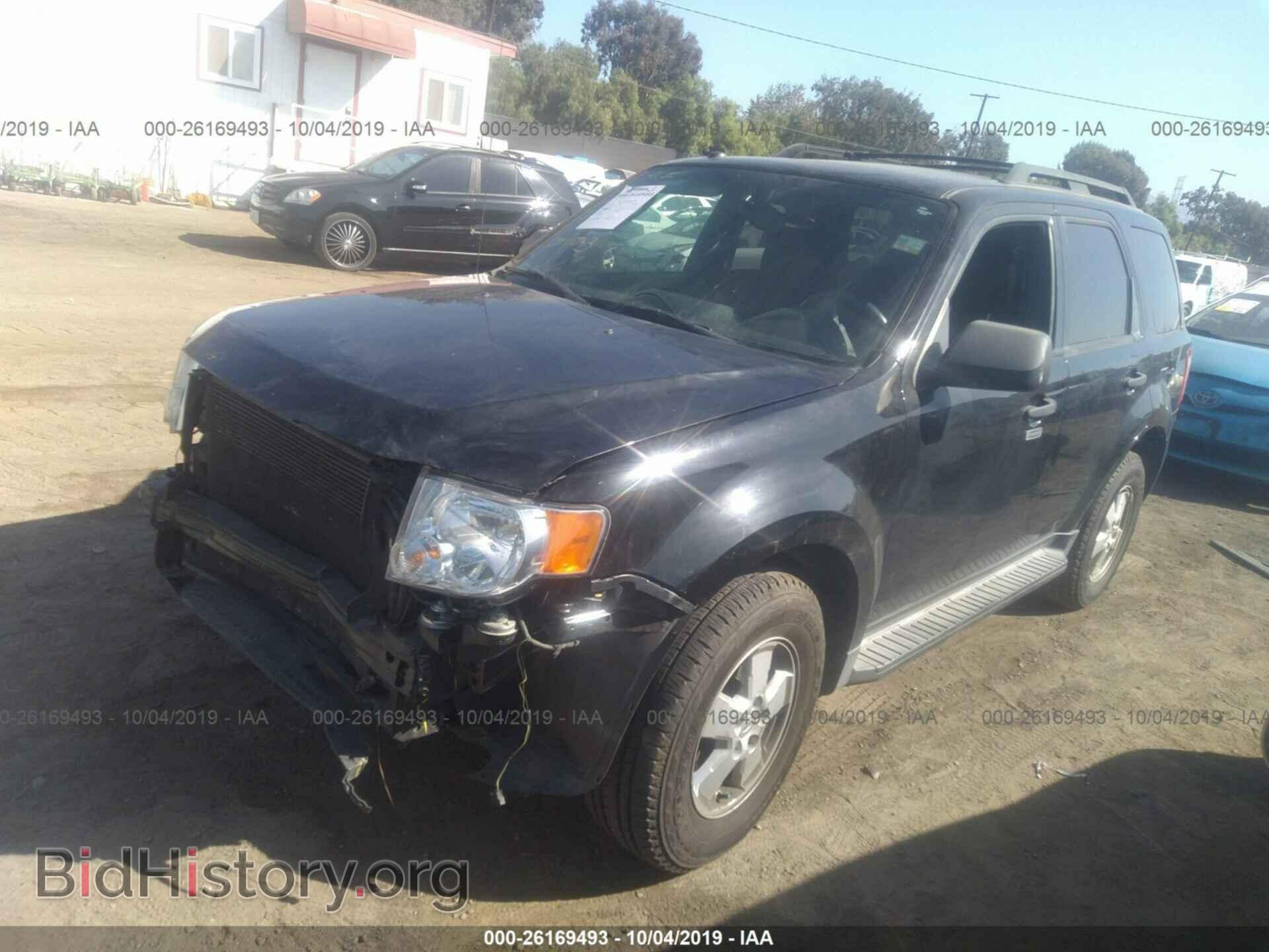 2012 FORD ESCAPE - VIN: 1FMCU0DG0CKC26441 - Фото 2