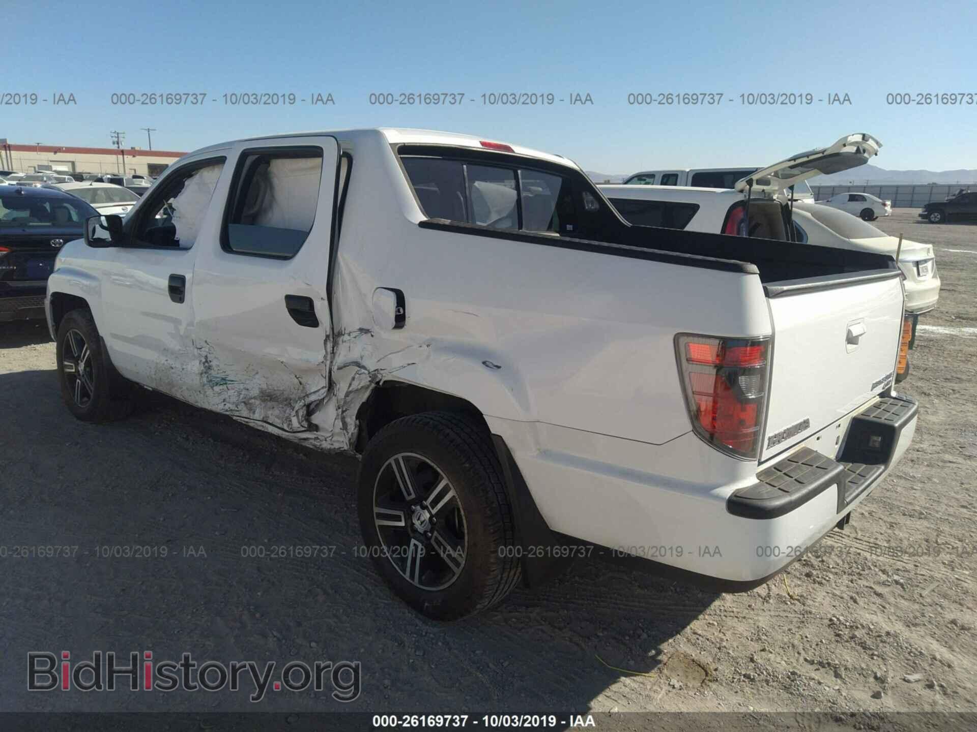 2013 HONDA RIDGELINE - VIN: 5FPYK1F75DB011940 - Фото 3