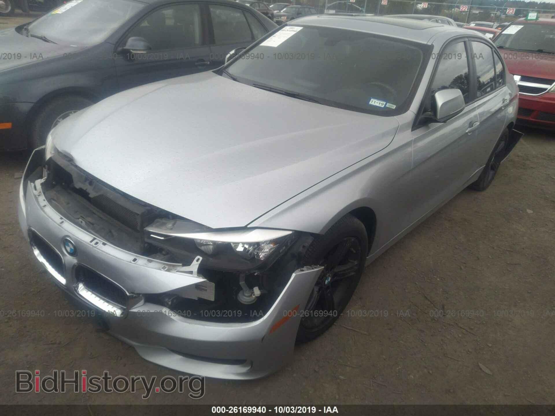 2014 BMW 320 - VIN: WBA3B1G50ENN90884 - Фото 2