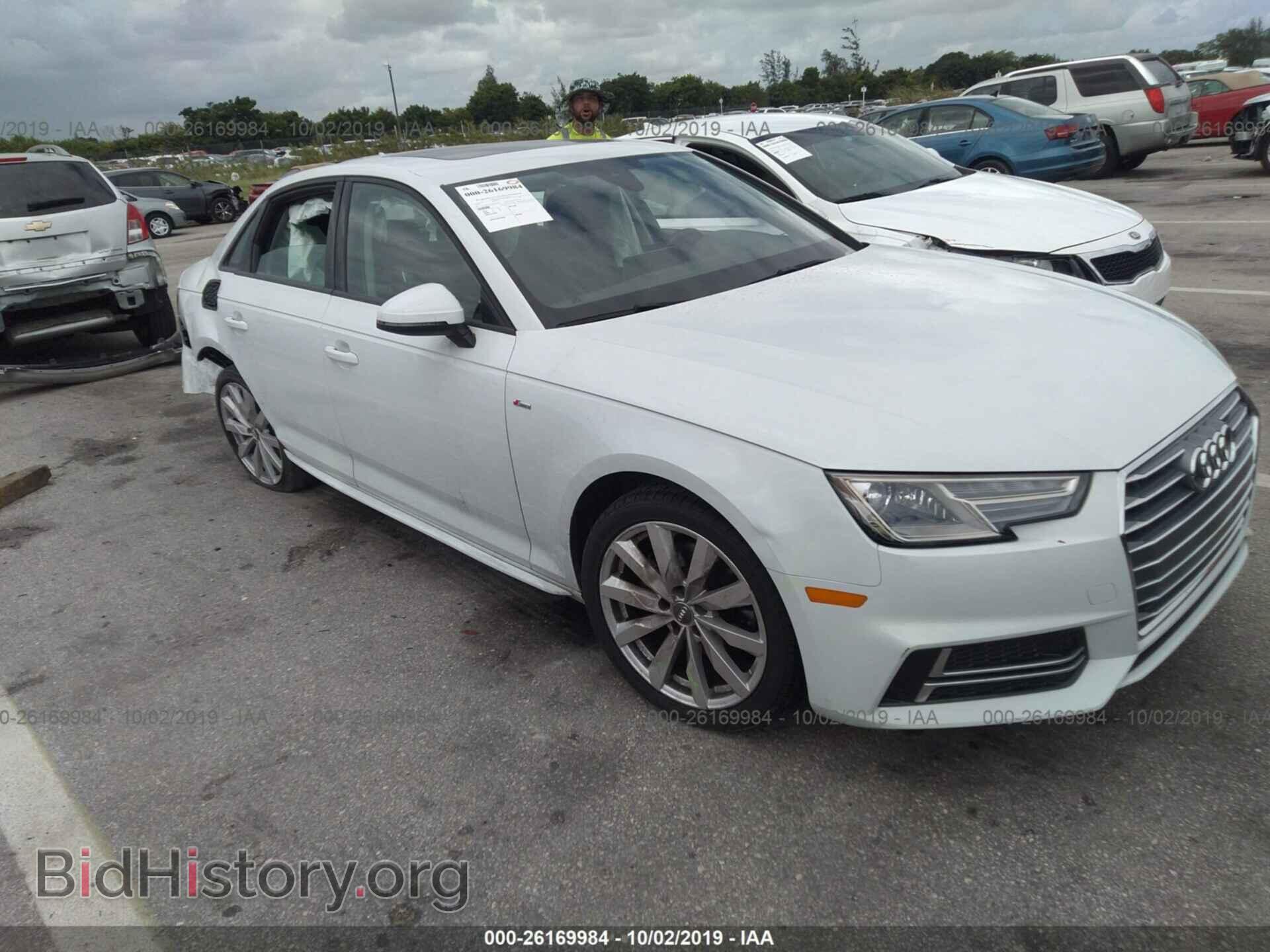 Photo WAUKMAF47JA221682 - AUDI A4 2018