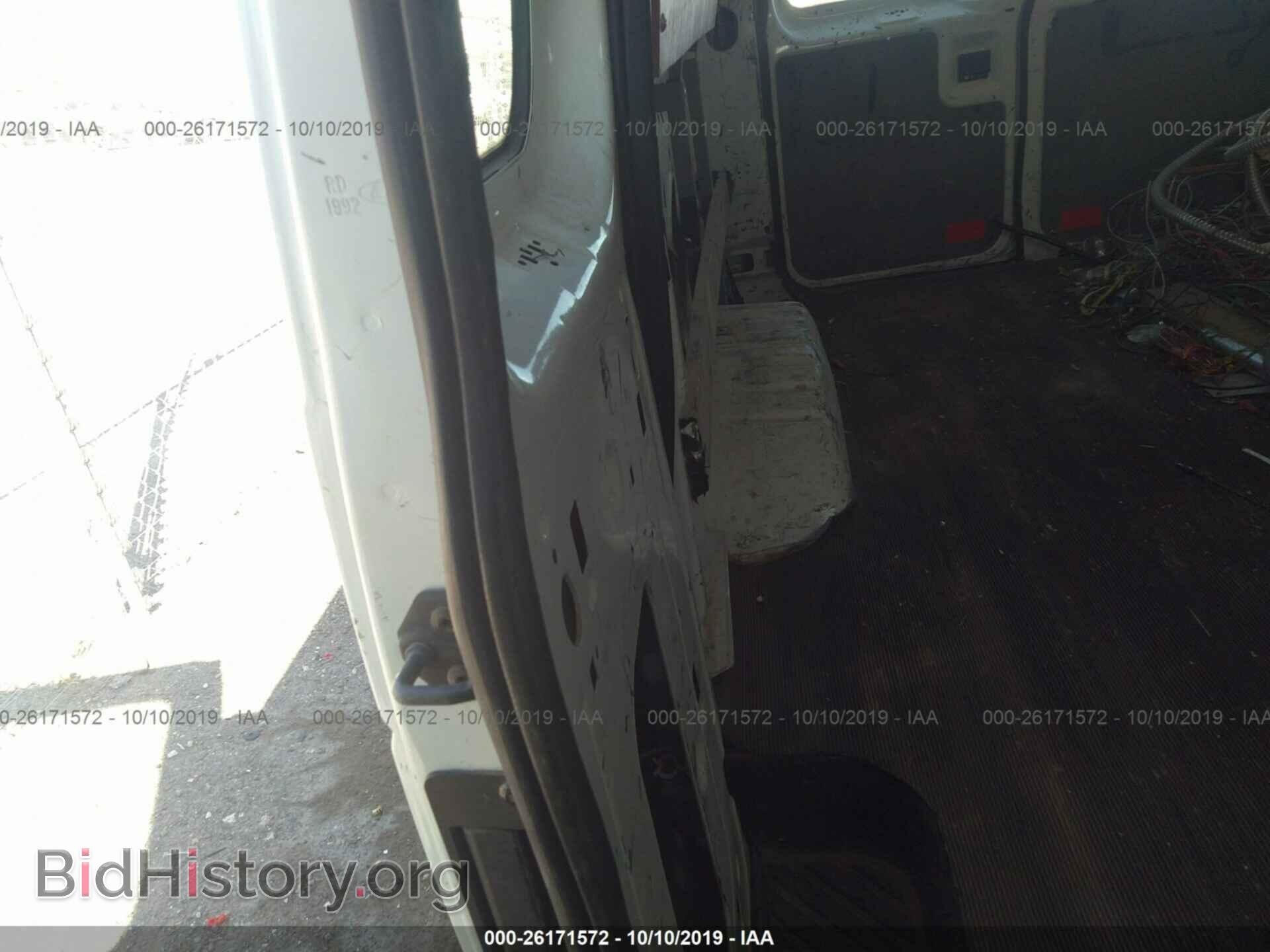 2011 FORD ECONOLINE - VIN: 1FTNE2EW1BDA50563 - Photo 8