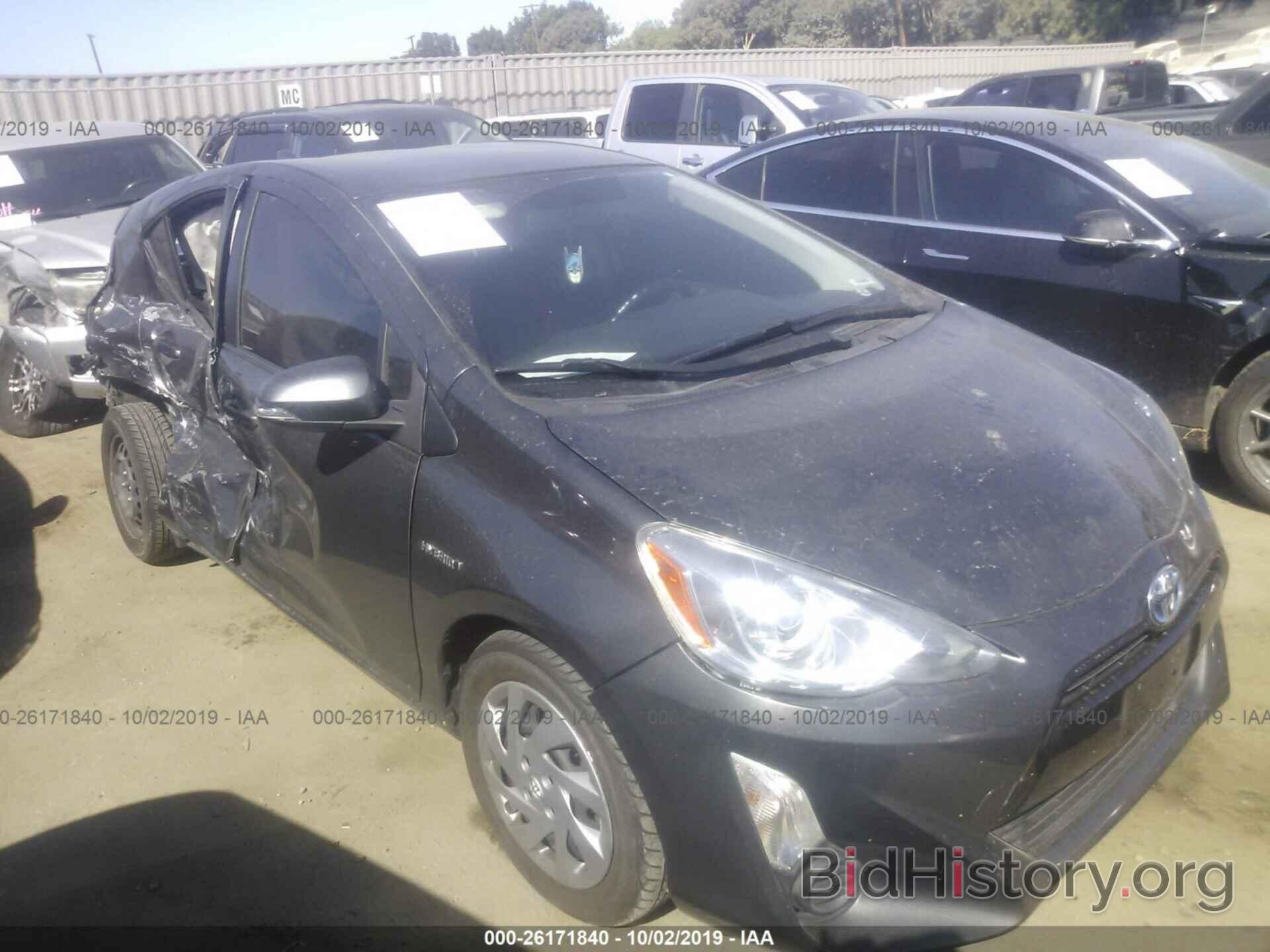 Photo JTDKDTB36F1581013 - TOYOTA PRIUS C 2015