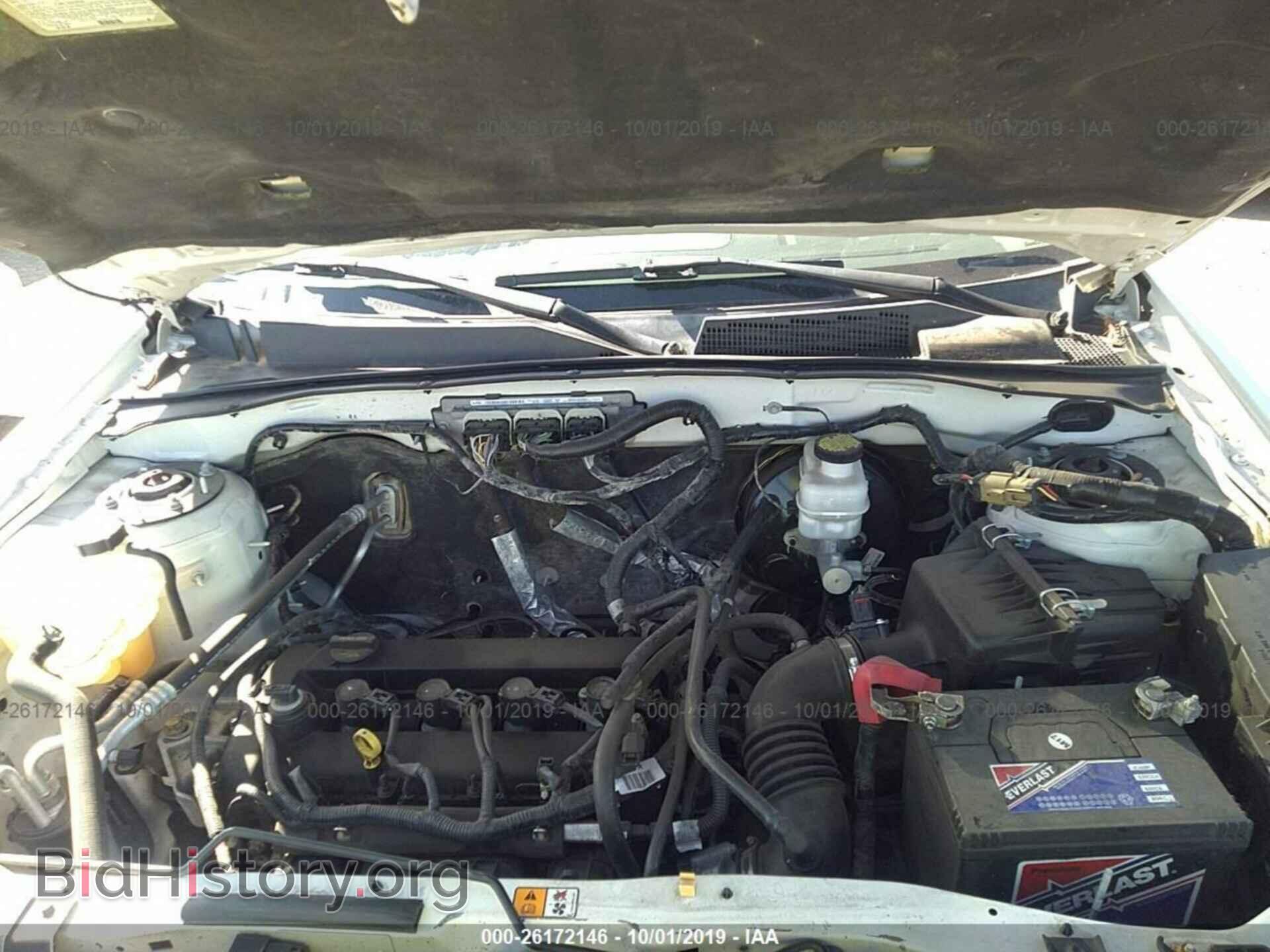 2011 MAZDA TRIBUTE - VIN: 4F2CY9C72BKM07117 - Фото 10