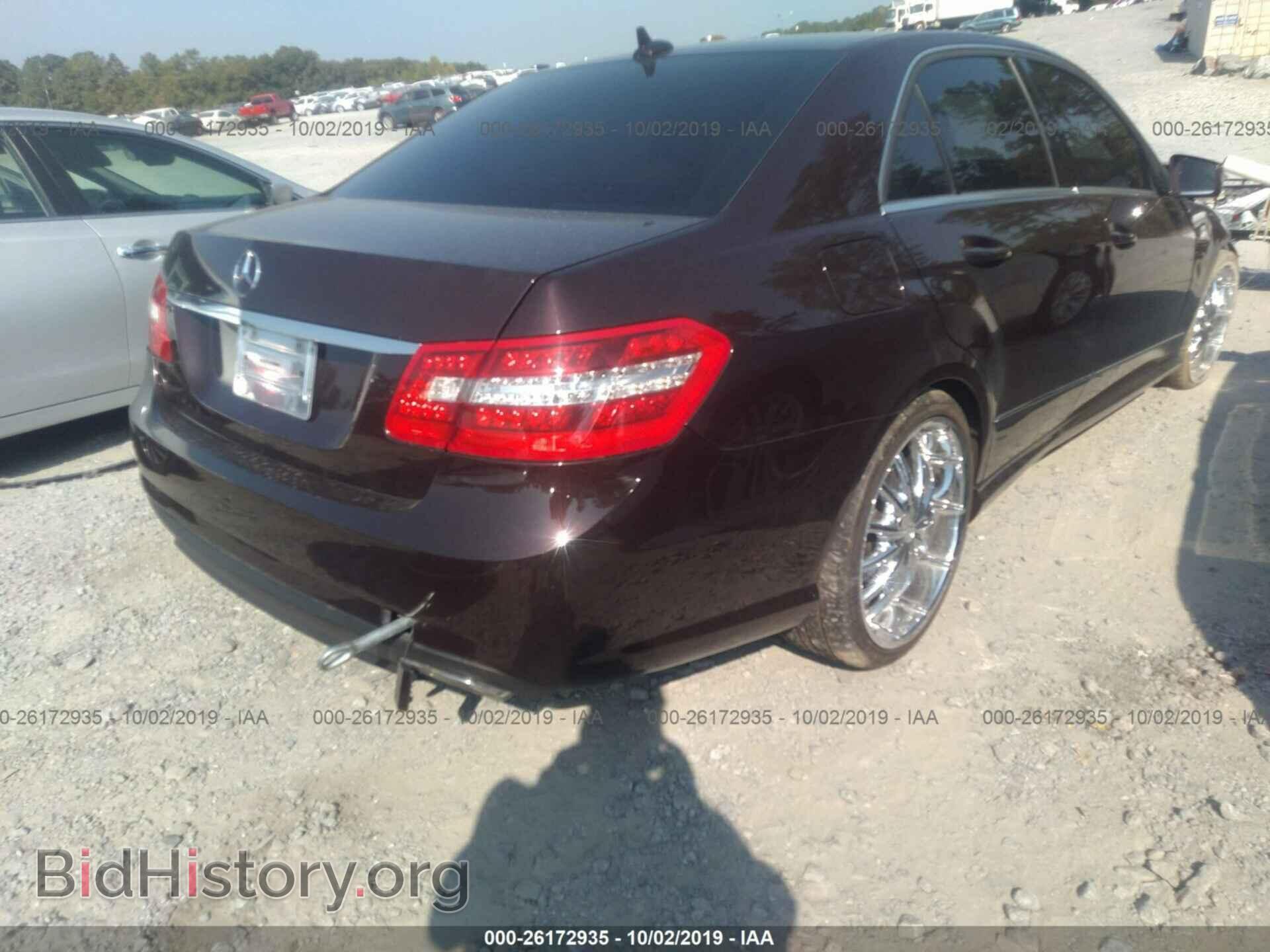 2011 MERCEDES-BENZ E - VIN: WDDHF8HB2BA361352 - Photo 4