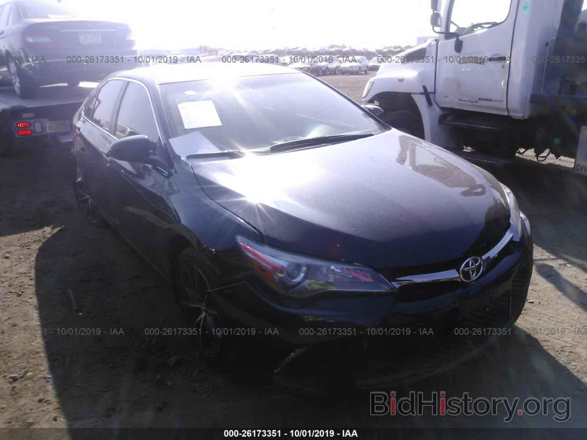 Photo 4T1BF1FK3HU342967 - TOYOTA CAMRY 2017