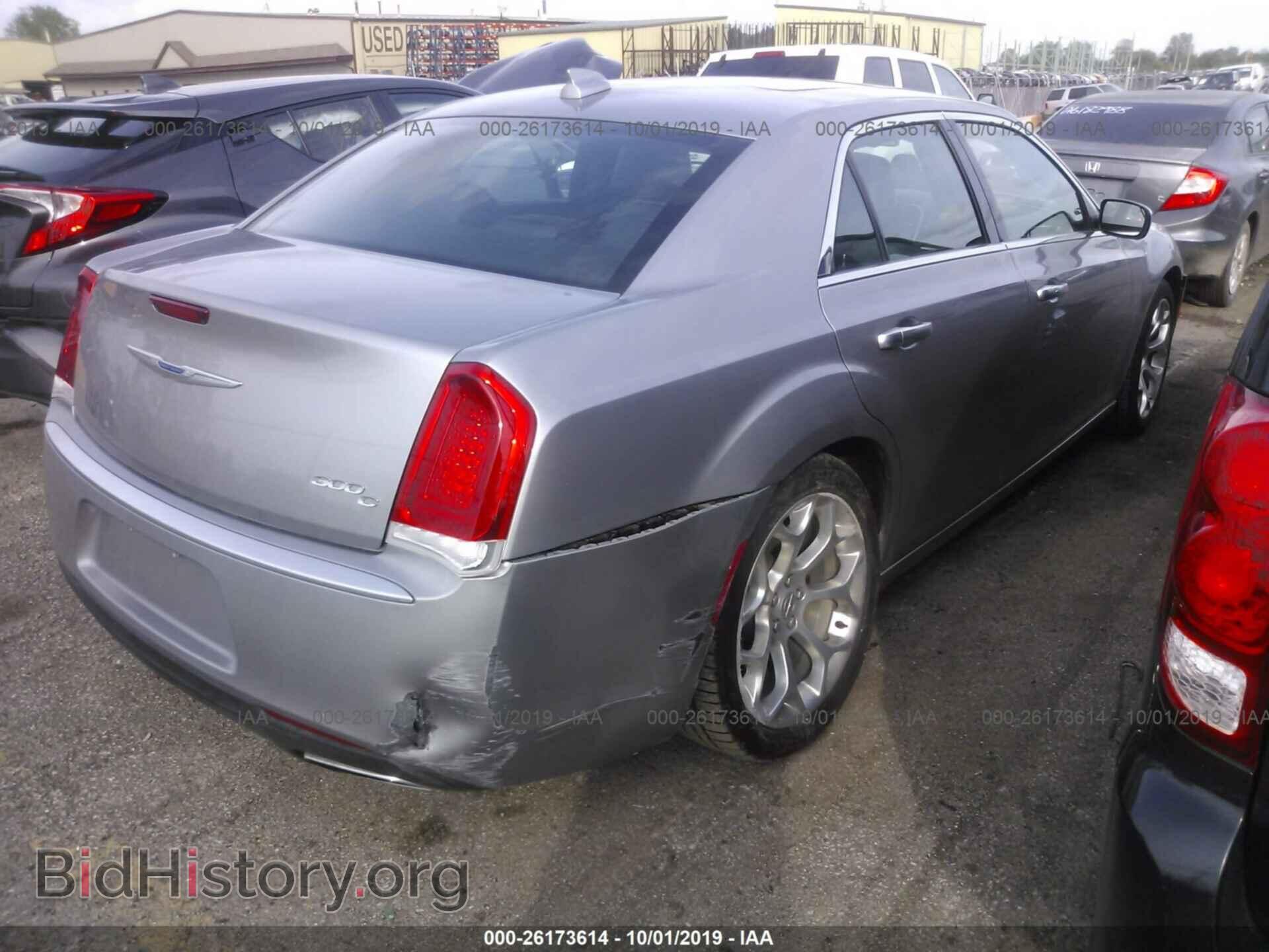 2018 CHRYSLER 300C - VIN: 2C3CCAPT3JH274532 - Фото 4