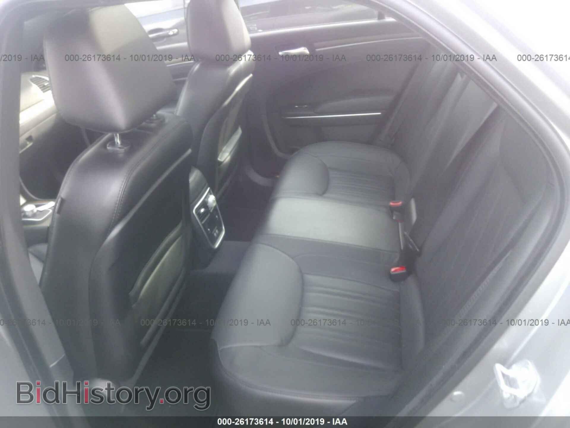 2018 CHRYSLER 300C - VIN: 2C3CCAPT3JH274532 - Фото 8