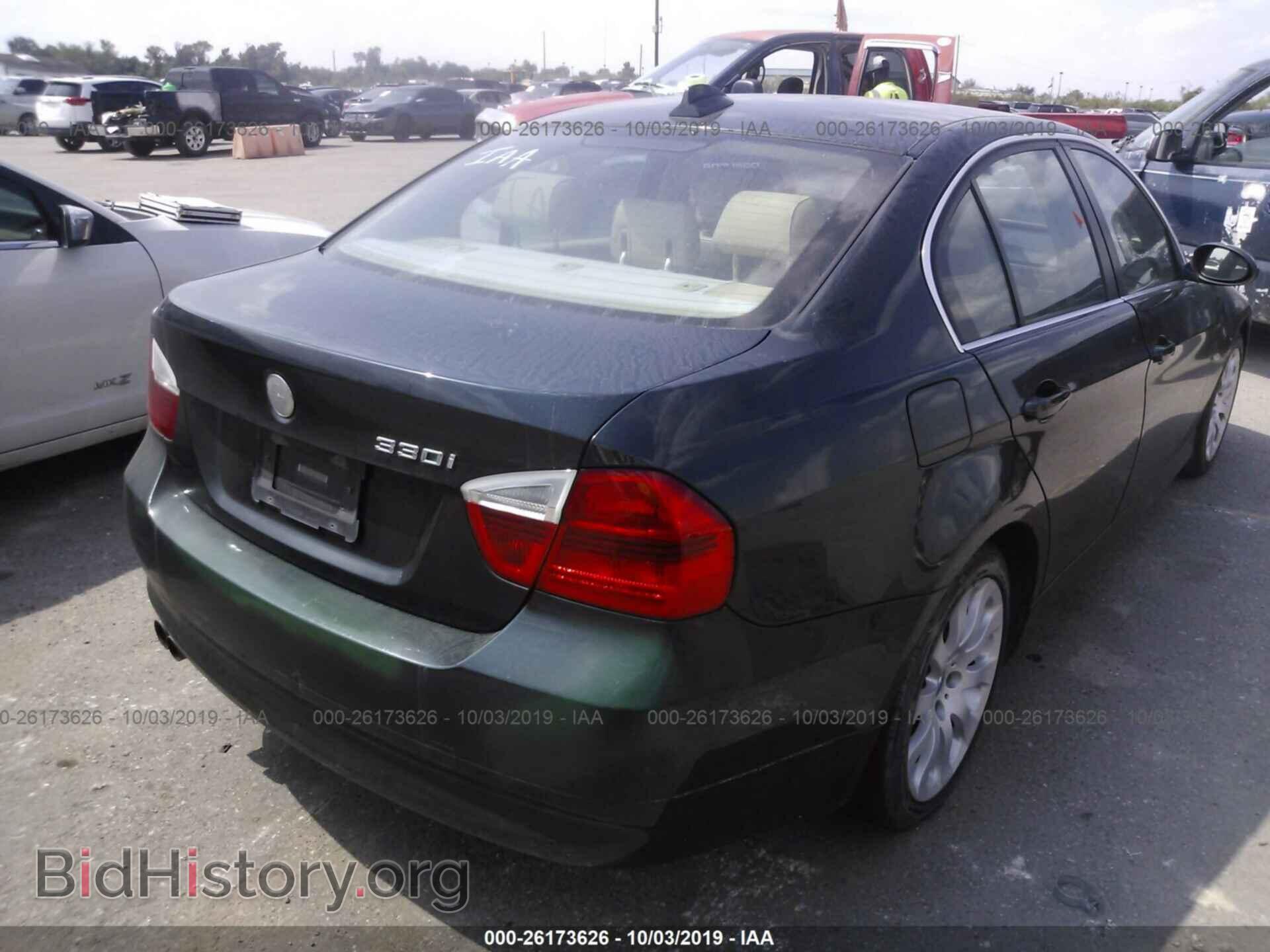 2006 BMW 330 - VIN: WBAVB33596PS10425 - Фото 4