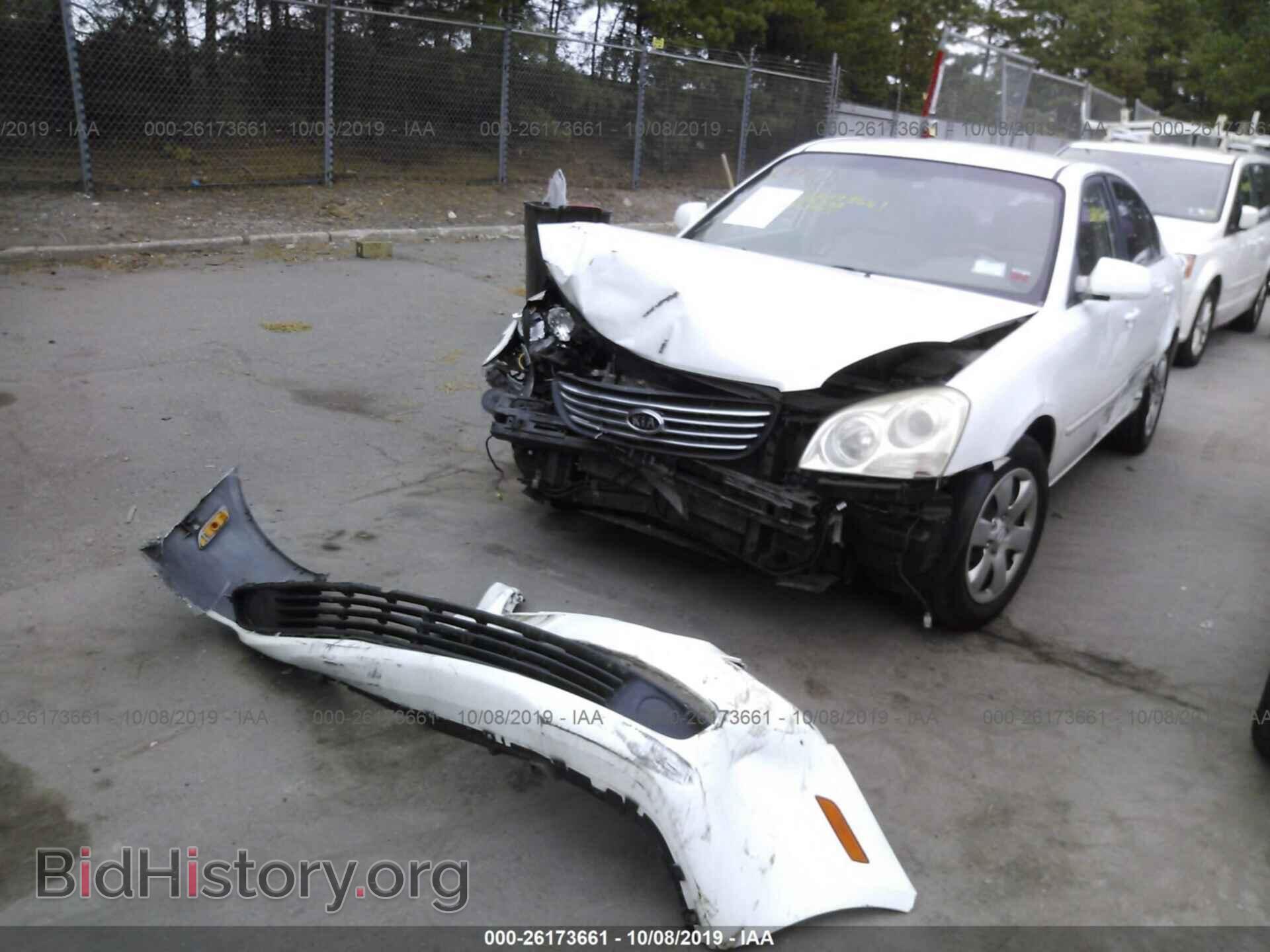 2008 KIA OPTIMA - VIN: KNAGE123785197306 - Фото 2