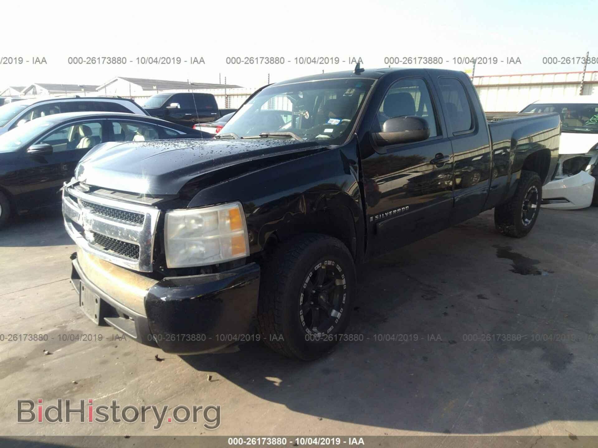 2008 CHEVROLET SILVERADO - VIN: 2GCEC19J581239736 - Фото 2
