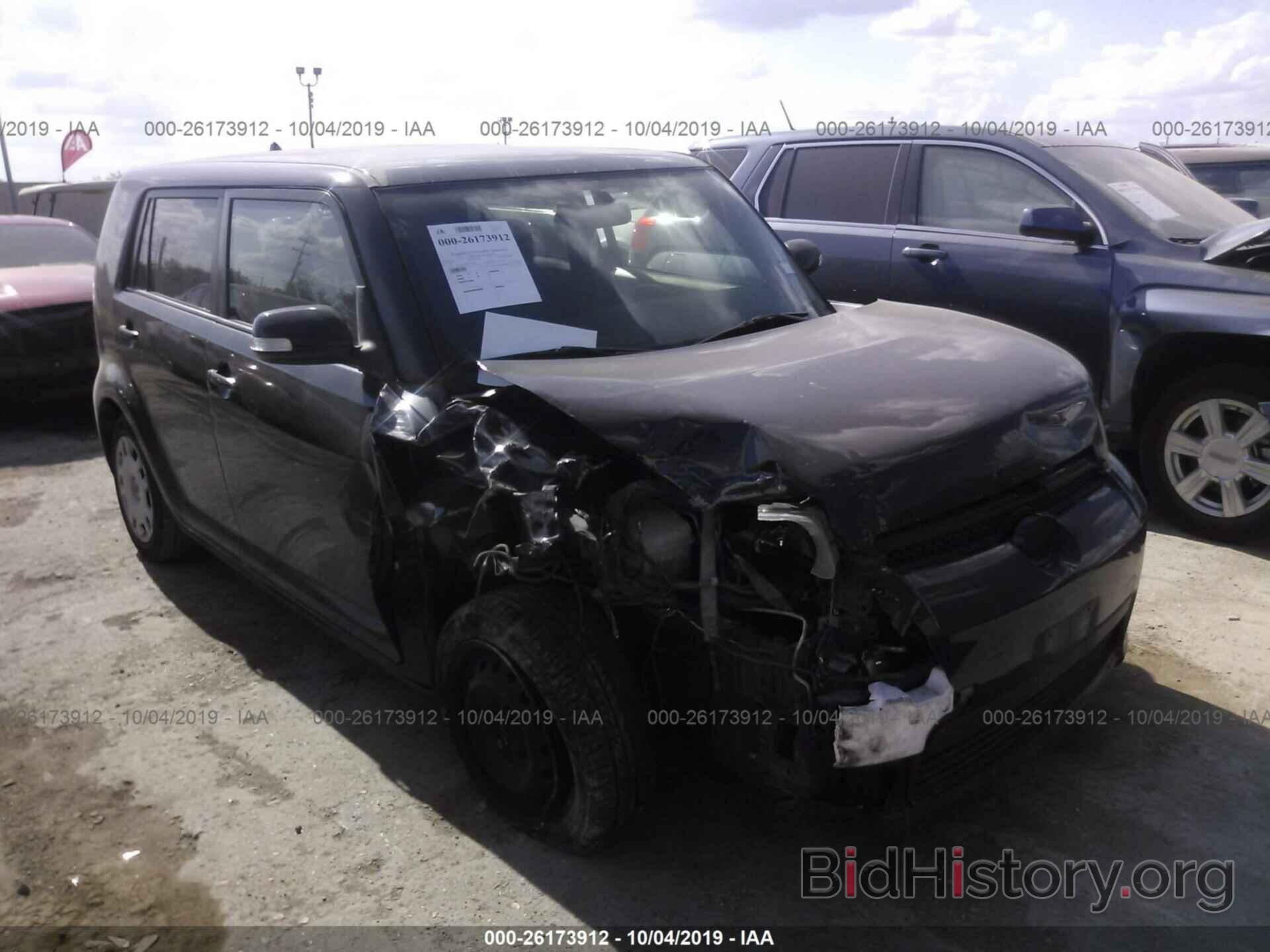 Photo JTLZE4FE8CJ017389 - TOYOTA SCION XB 2012