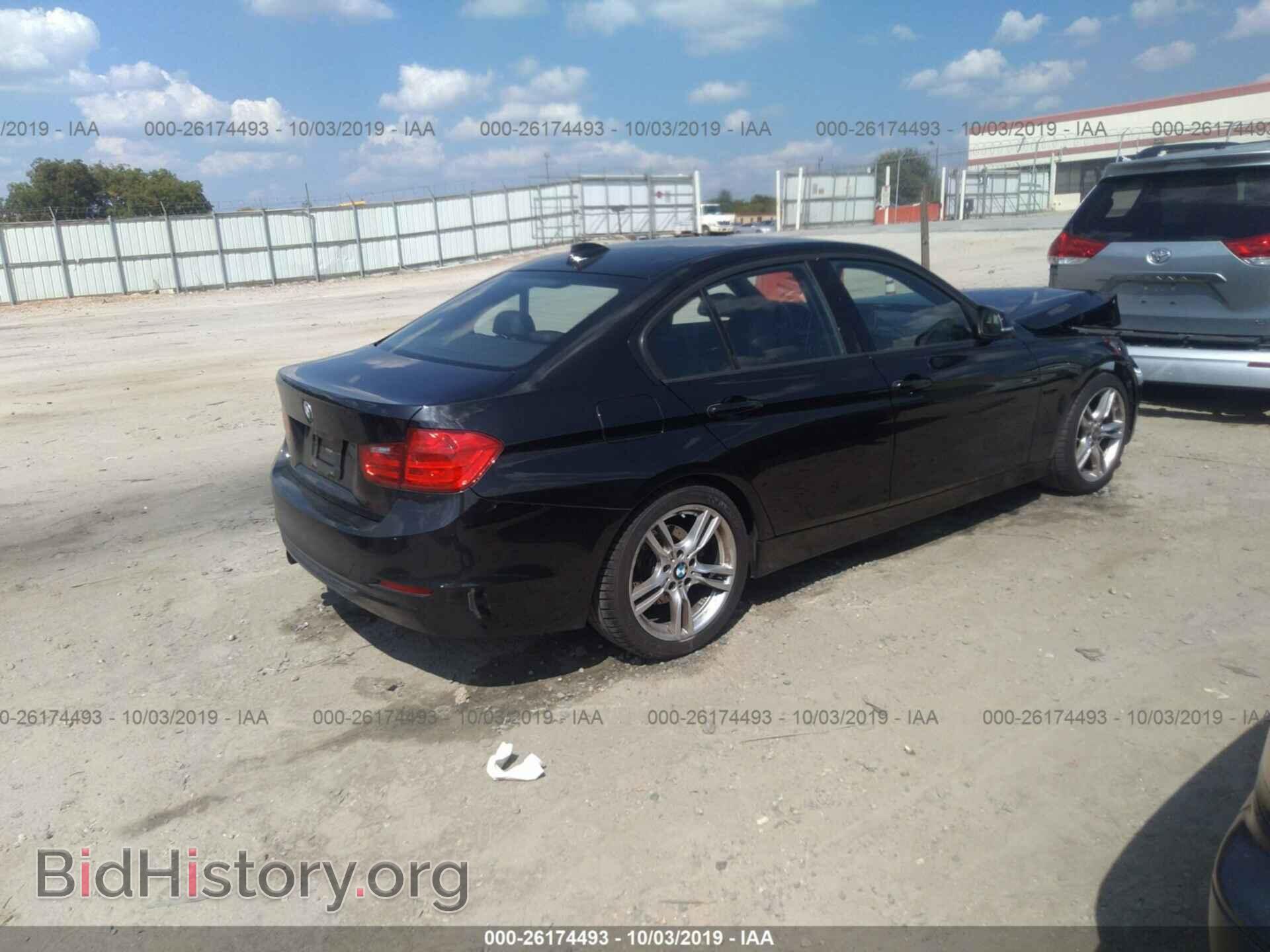 2012 BMW 328 - VIN: WBA3A5C57CFJ89677 - Фото 4