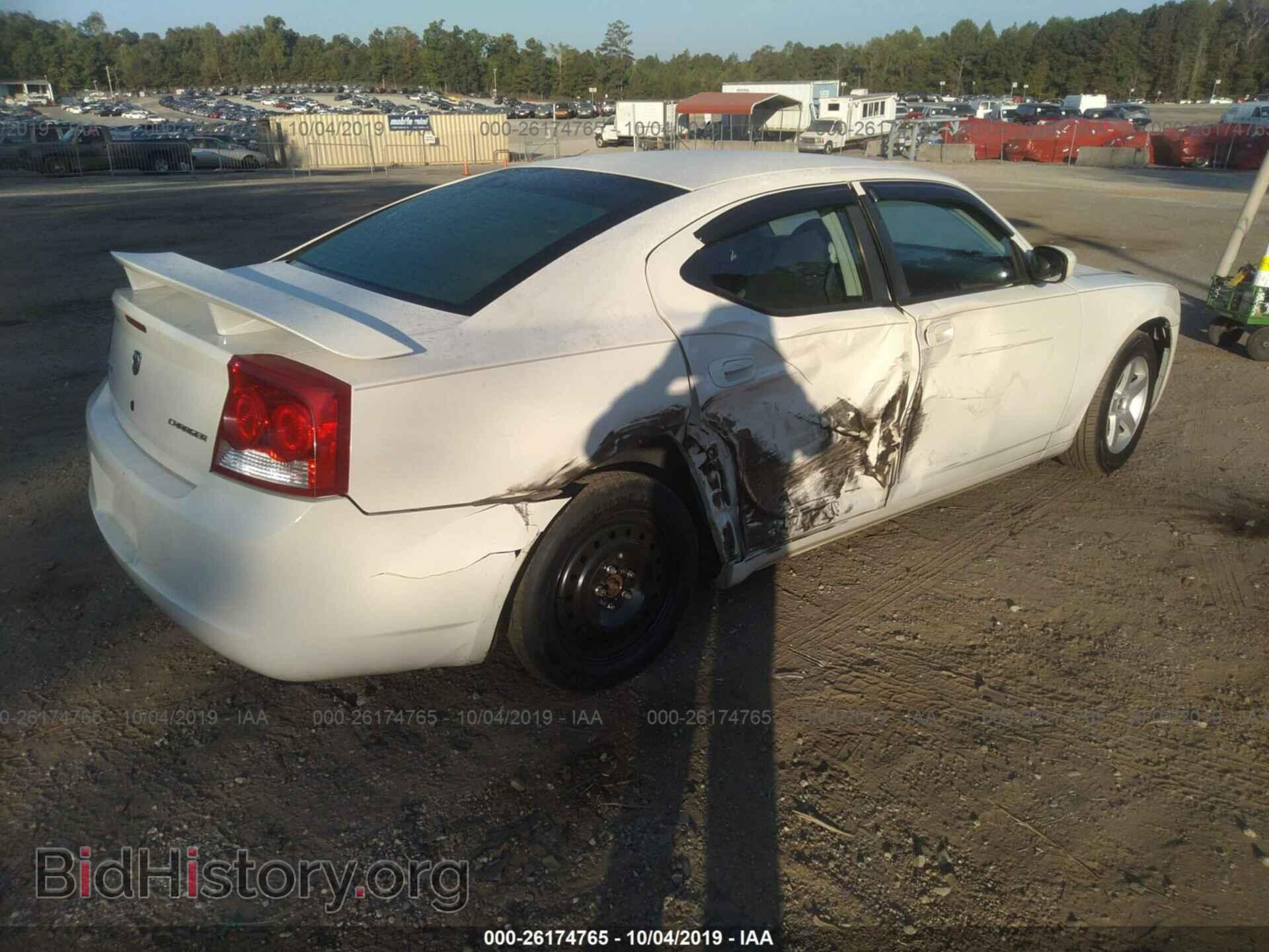 2010 DODGE CHARGER - VIN: 2B3CA4CD4AH245186 - Photo 4