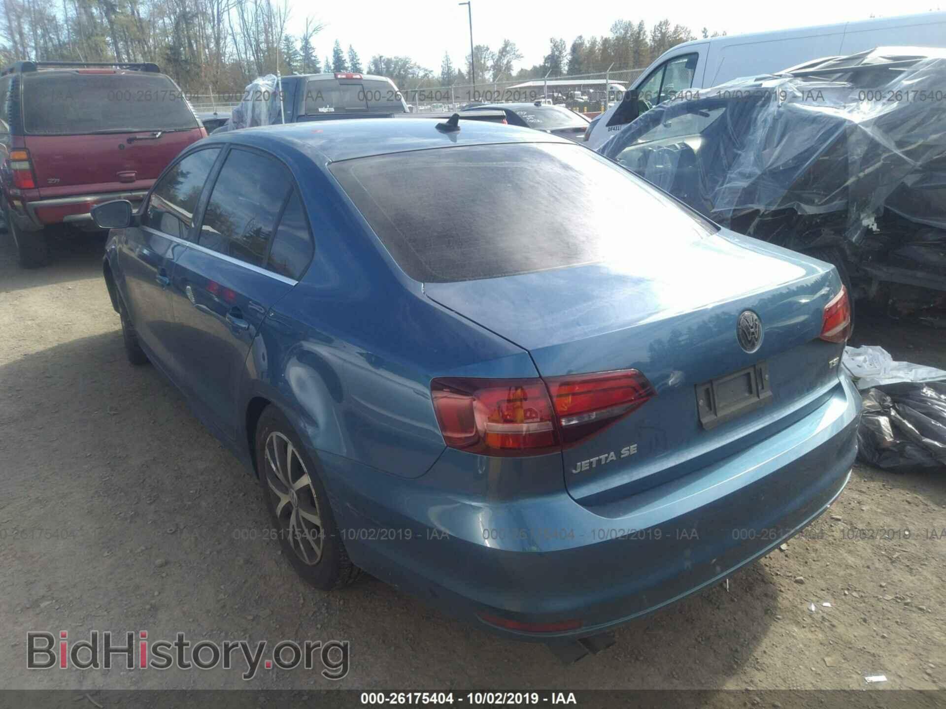 2017 VOLKSWAGEN JETTA - VIN: 3VWDB7AJ6HM225900 - Фото 3
