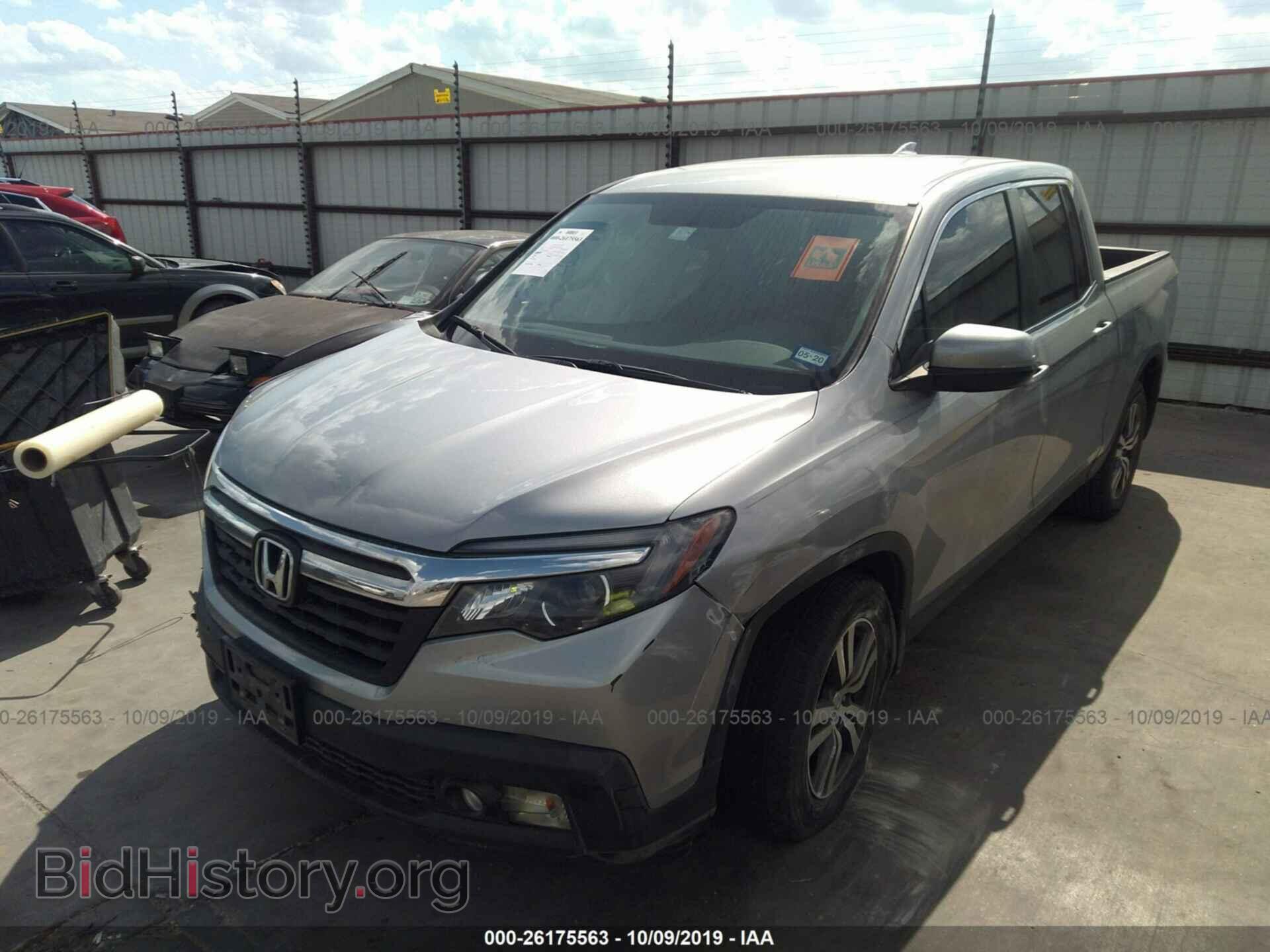 2017 HONDA RIDGELINE - VIN: 5FPYK2F4XHB002331 - Фото 2
