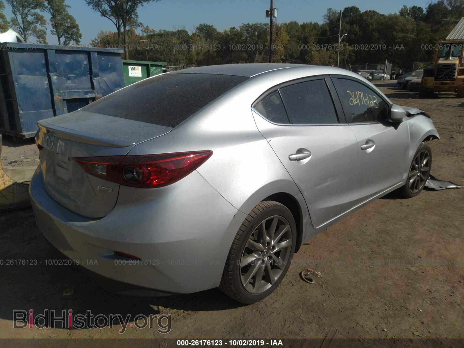 2018 MAZDA 3 - VIN: 3MZBN1V35JM265544 - Фото 4