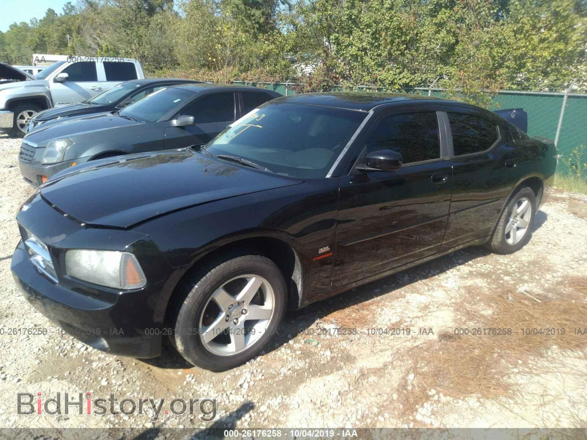 2010 DODGE CHARGER - VIN: 2B3CA3CV3AH153134 - Фото 2