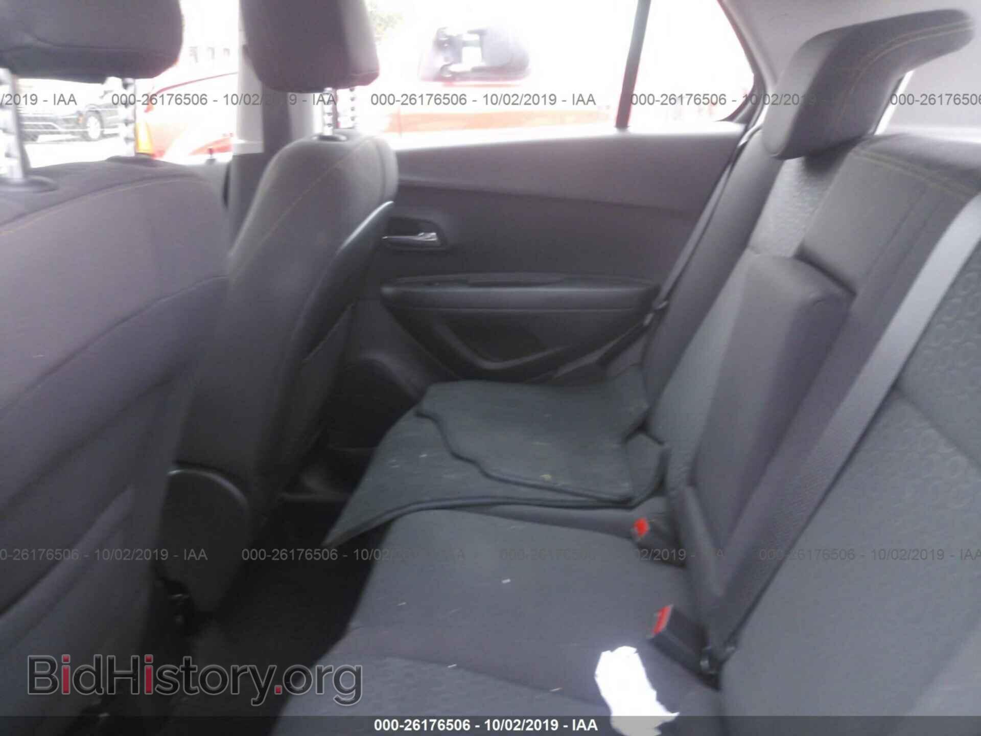 2018 CHEVROLET TRAX - VIN: KL7CJKSB1JB698660 - Фото 8