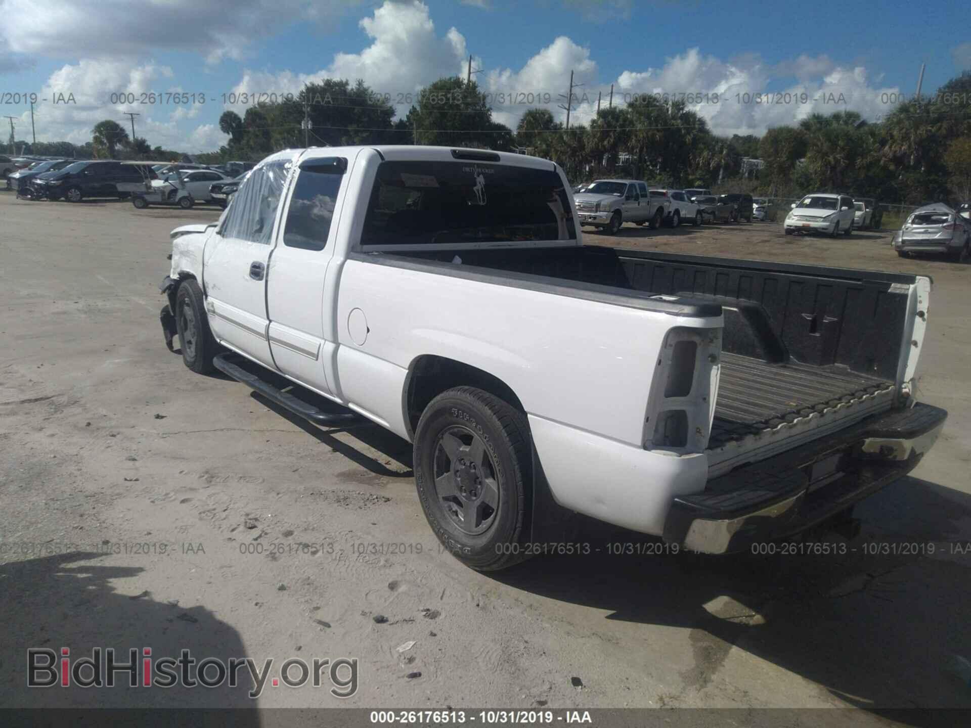 2005 CHEVROLET SILVERADO - VIN: 2GCEC19T451204215 - Фото 3