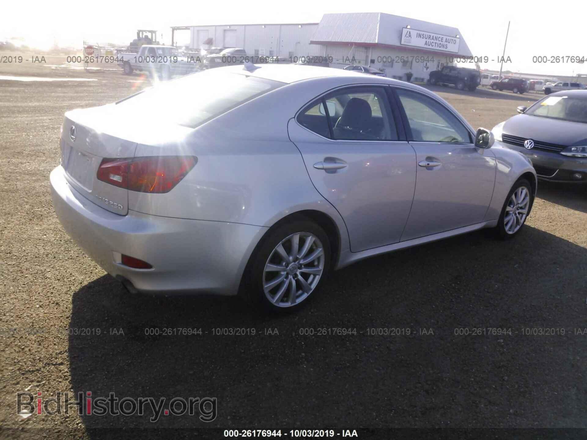 2007 LEXUS IS - VIN: JTHCK262872011336 - Фото 4