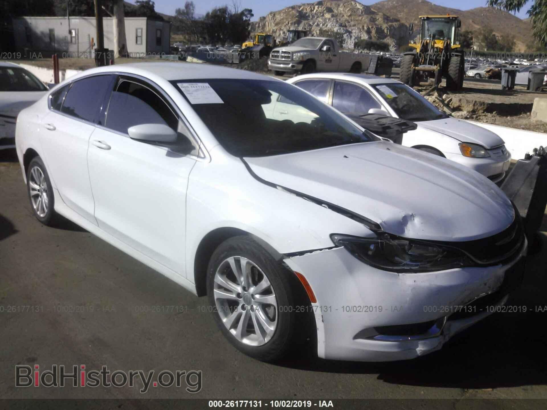 Photo 1C3CCCAB8FN692837 - Chrysler 200 2015