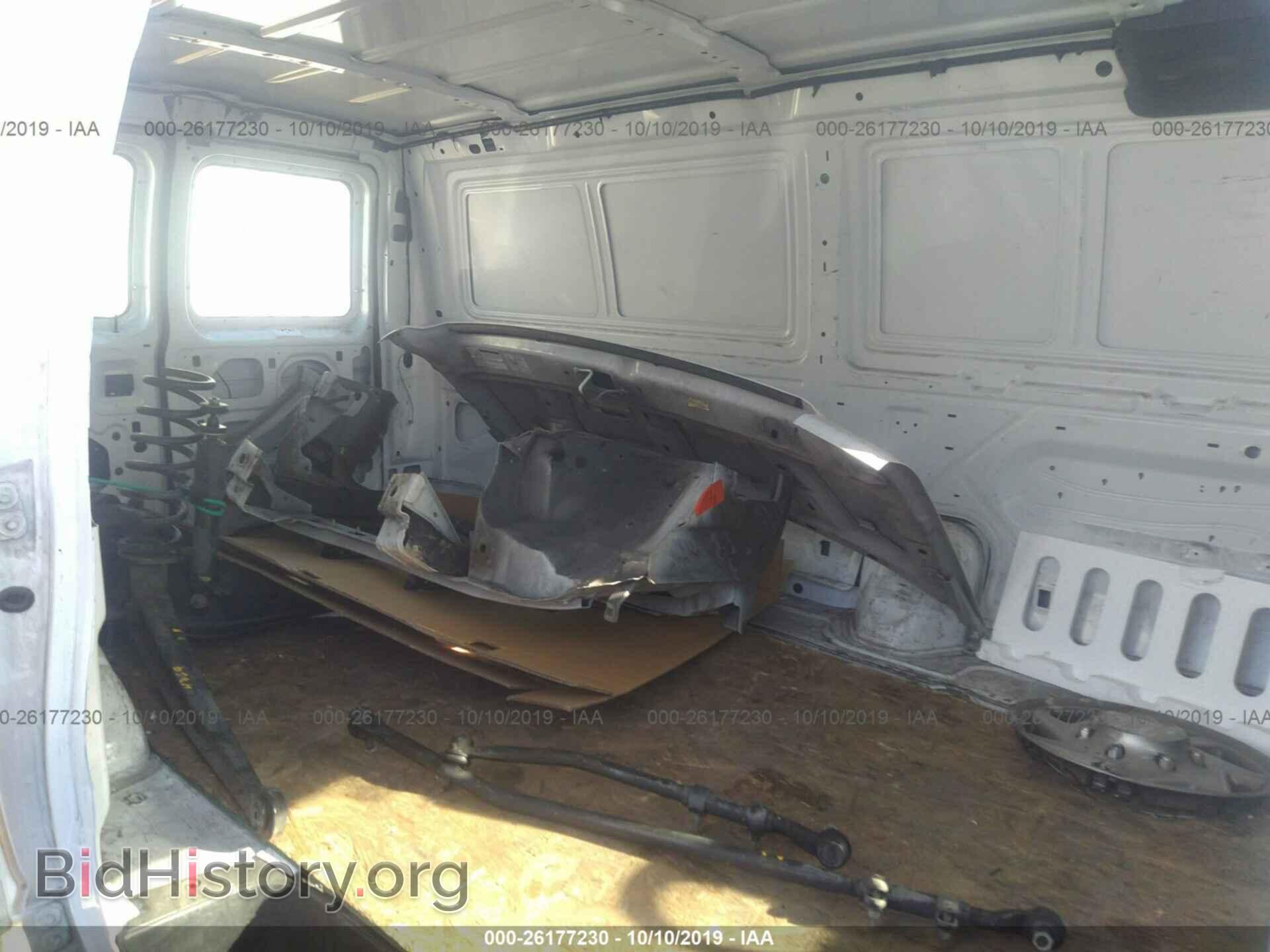 2011 FORD ECONOLINE - VIN: 1FTNE1EW9BDA74765 - Фото 8