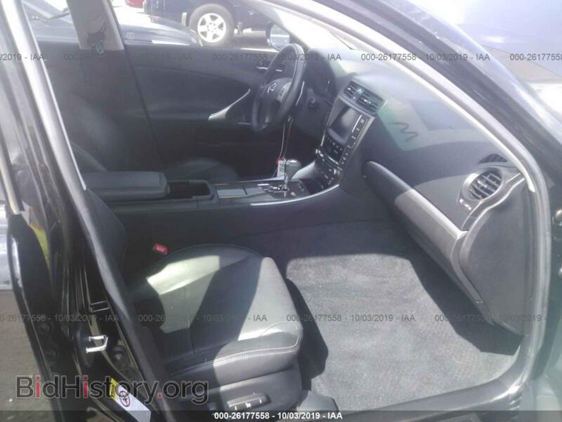 2011 Lexus IS (VIN JTHBF5C23B5143787) — photo 5 of 10