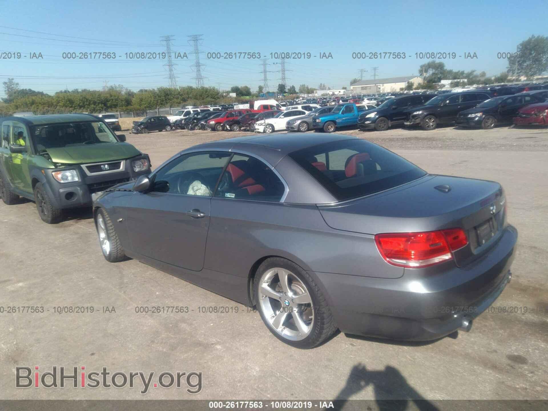 2008 BMW 335 - VIN: WBAWL73548PX57226 - Фото 3