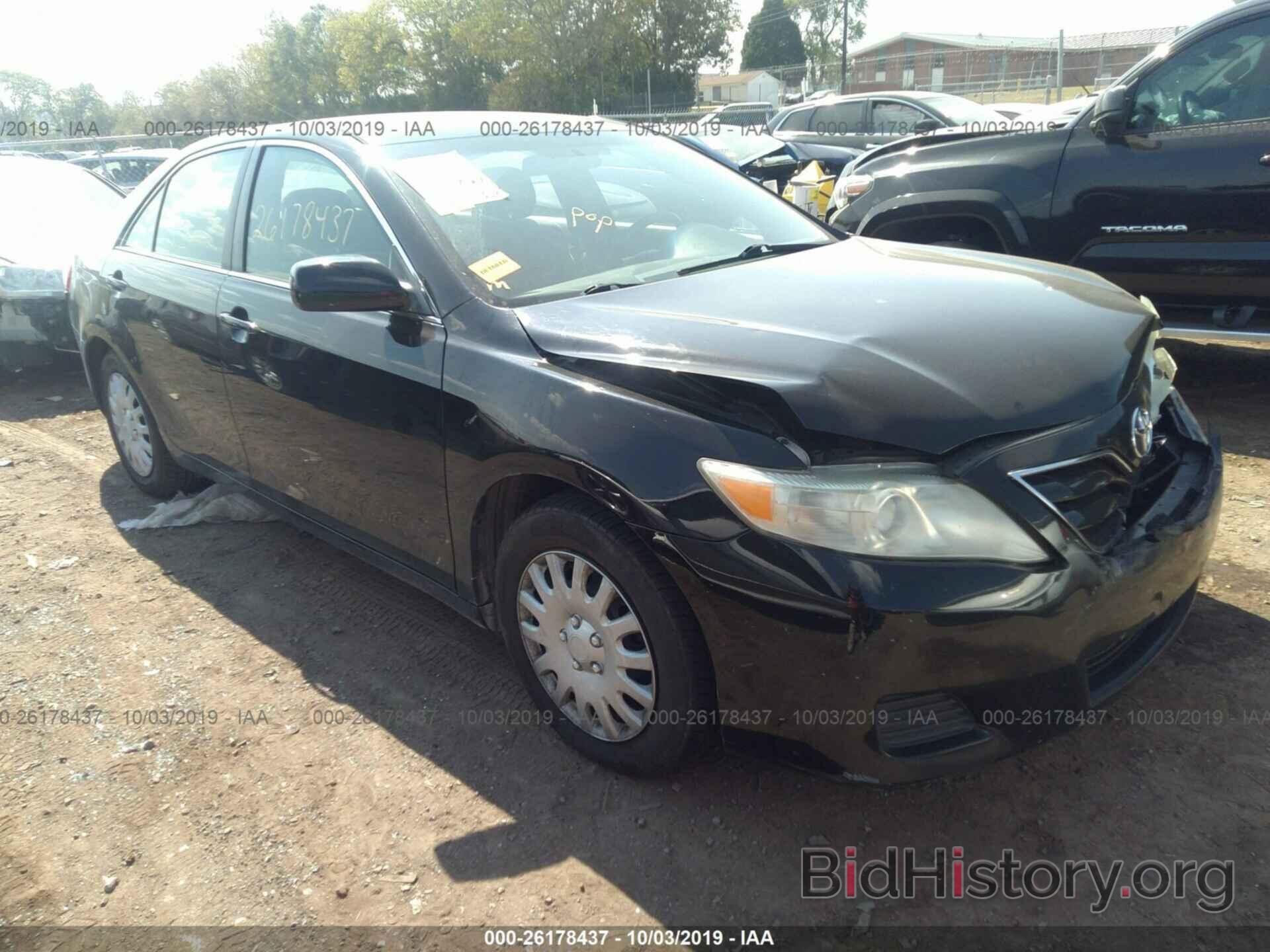 Photo 4T4BF3EK3BR127695 - TOYOTA CAMRY 2011