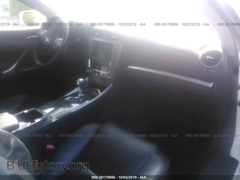 2012 Lexus IS (VIN JTHFF2C25C2524401) — photo 5 of 10