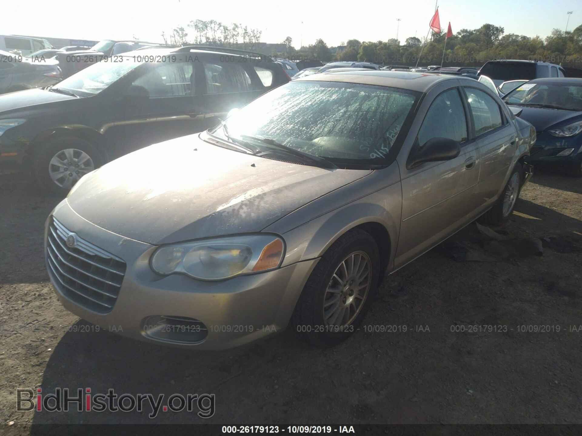 2004 Chrysler Sebring - VIN: 1C3EL56R14N409654 - Фото 2