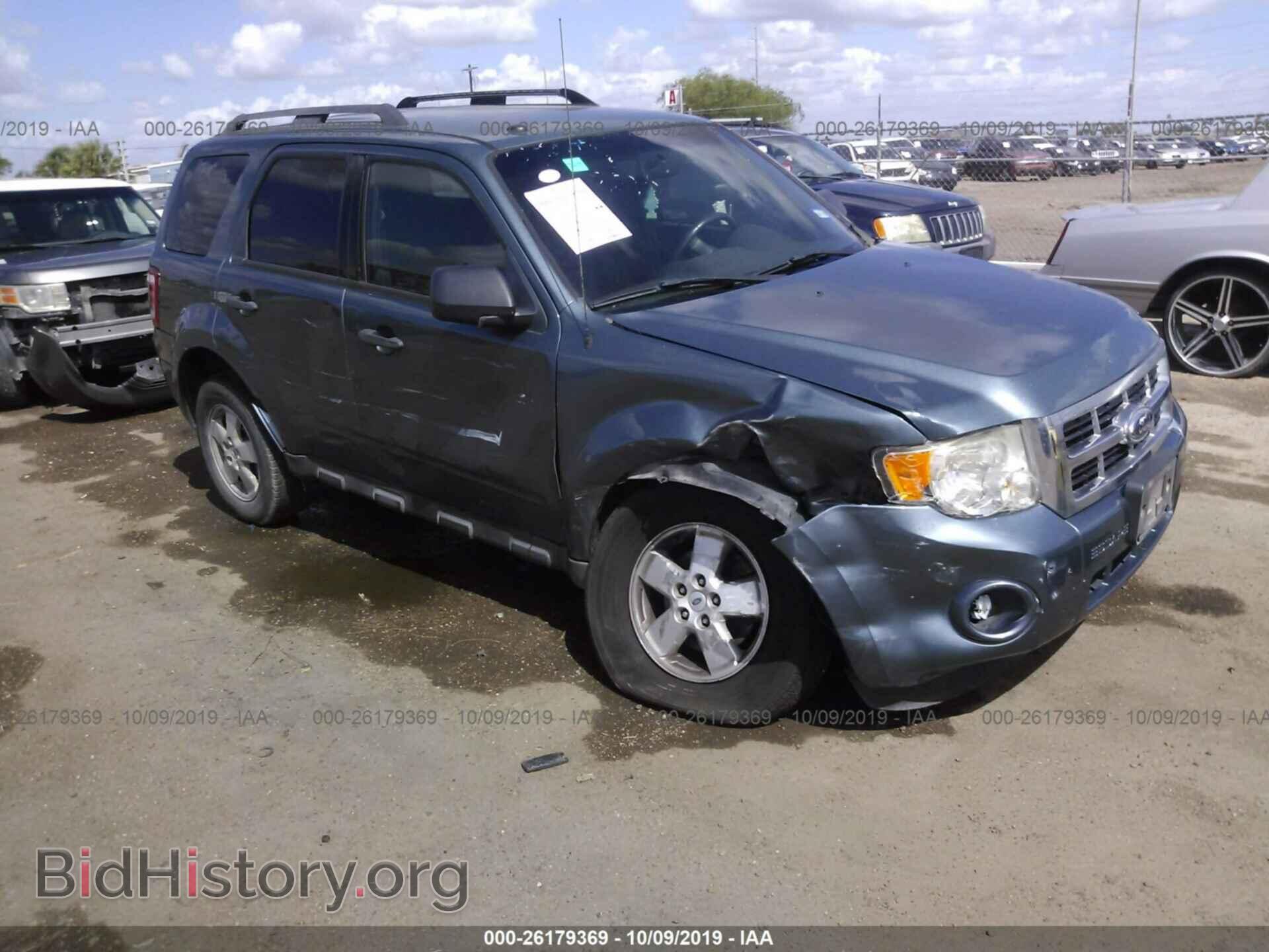 Фотография 1FMCU0D74CKC65517 - FORD ESCAPE 2012
