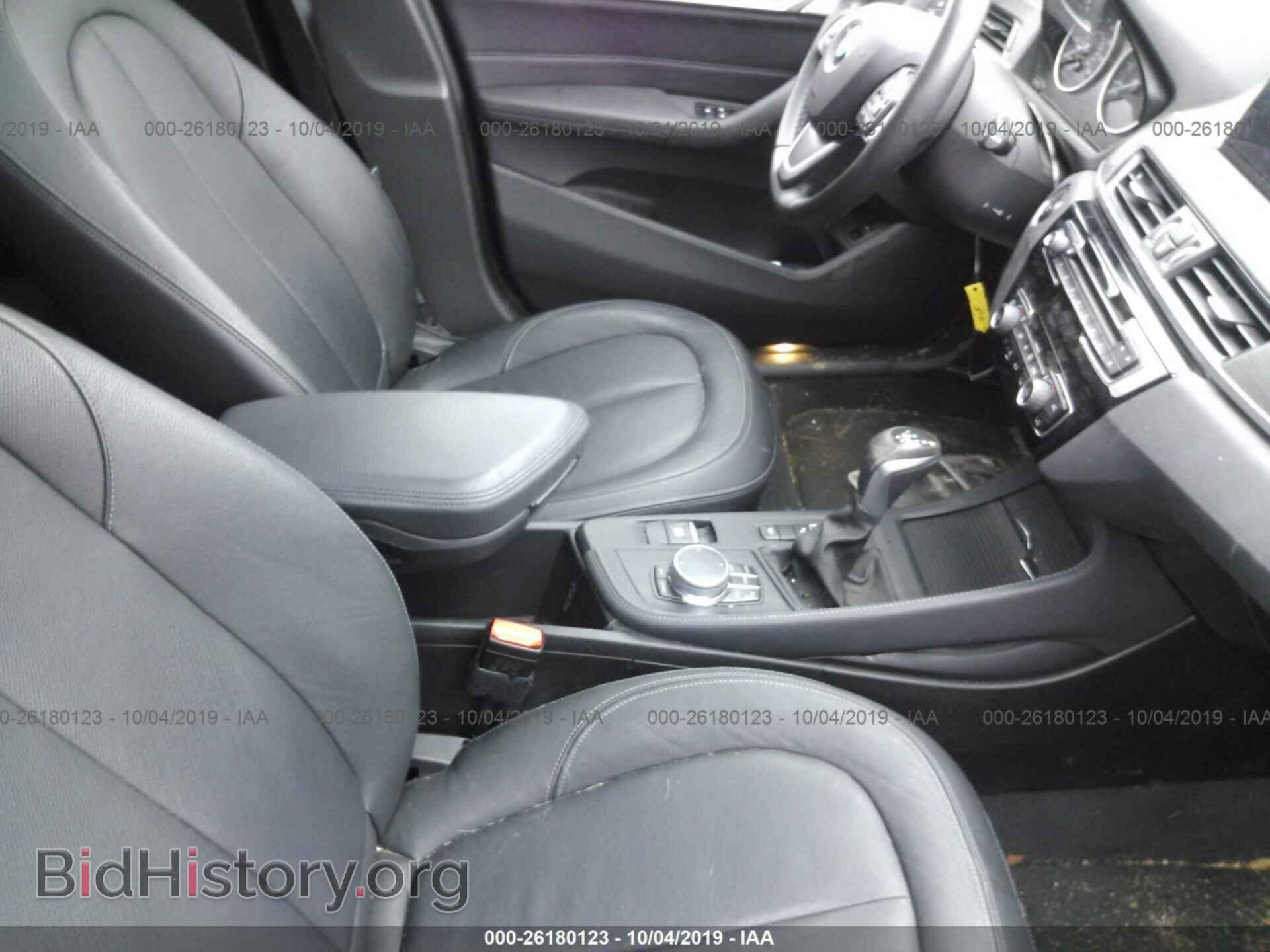 2017 BMW X1 - VIN: WBXHT3C33H5F71942 - Фото 5