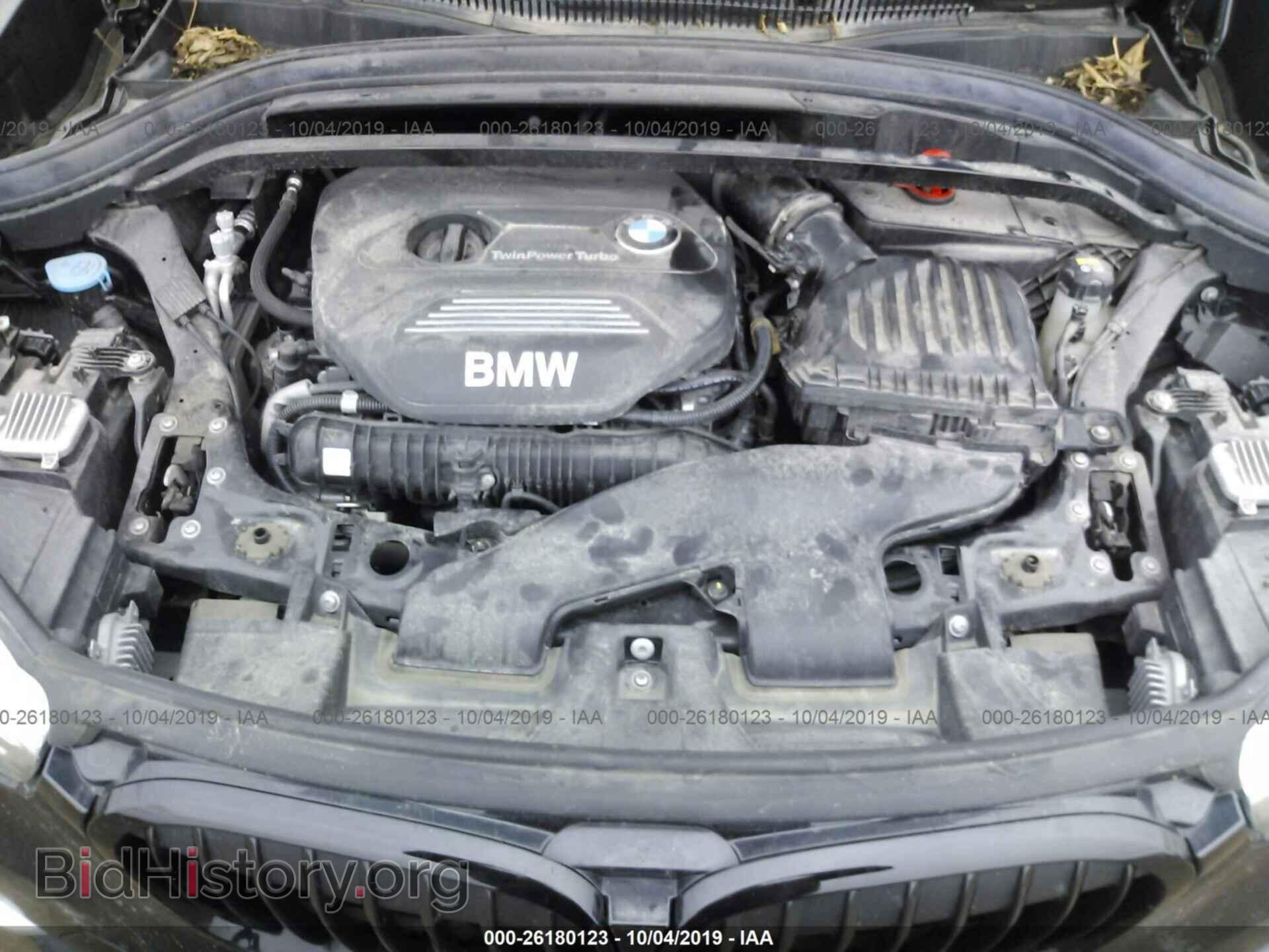 2017 BMW X1 - VIN: WBXHT3C33H5F71942 - Фото 10