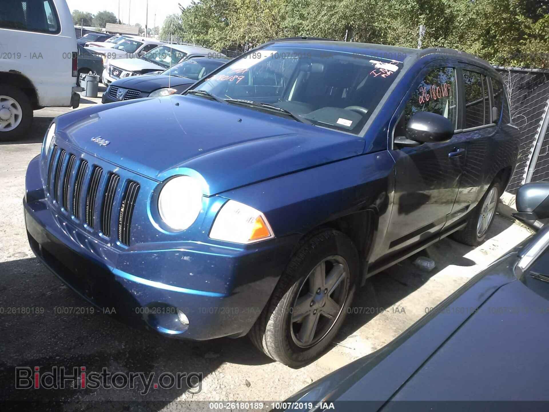 2010 JEEP COMPASS - VIN: 1J4NT4FA7AD515716 - Фото 2