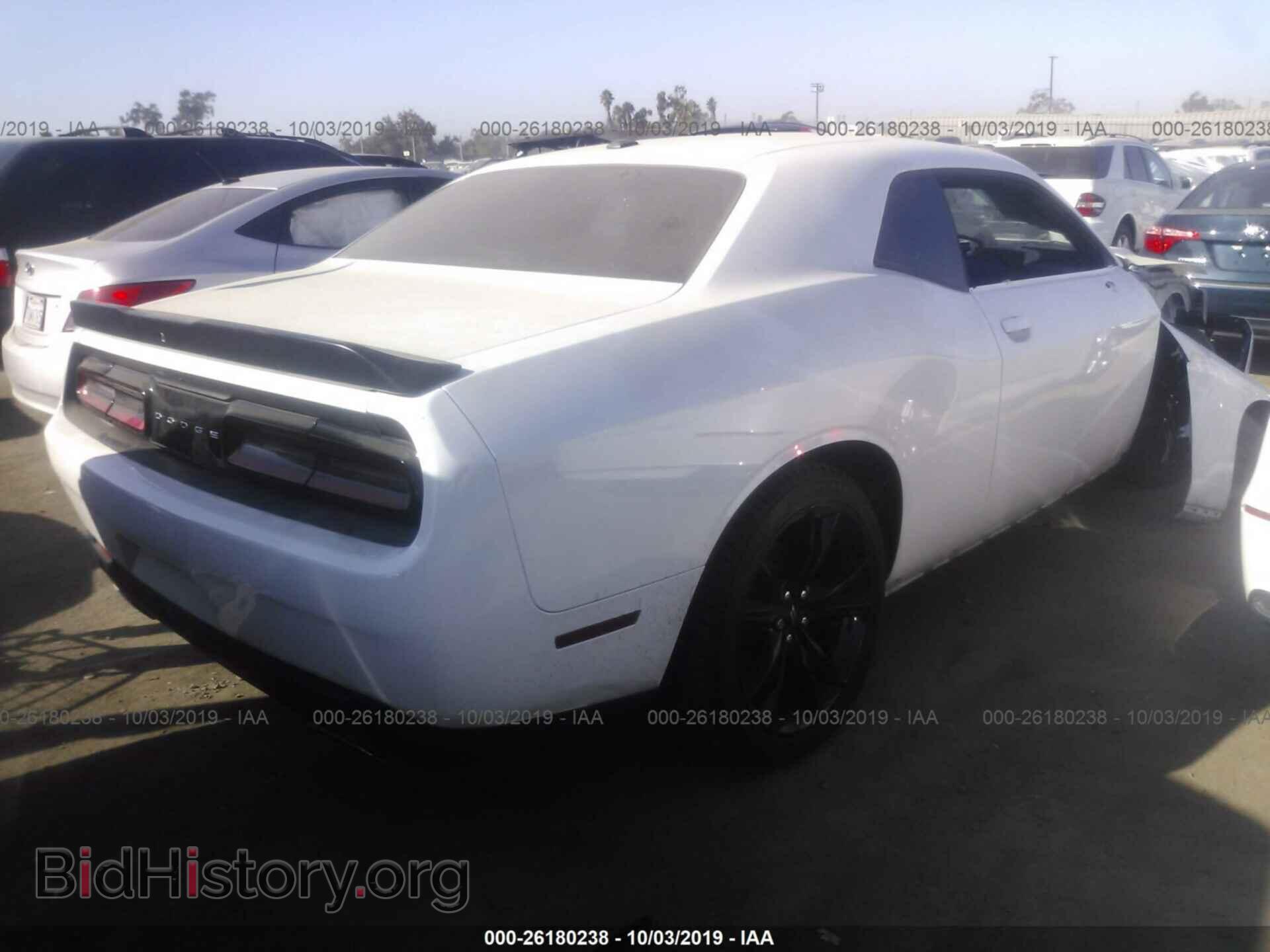 2018 DODGE CHALLENGER - VIN: 2C3CDZAG8JH236642 - Фото 4