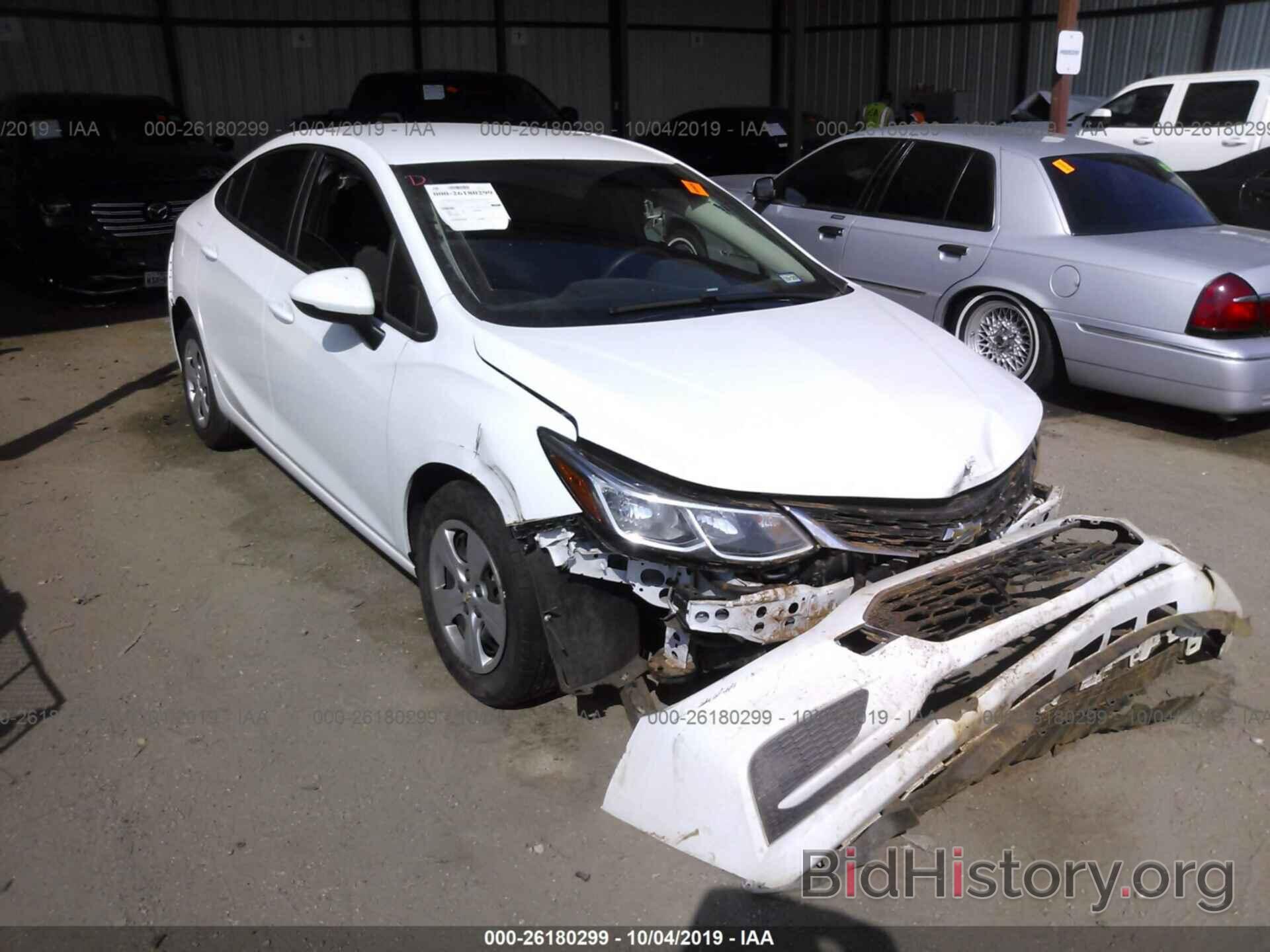 Photo 1G1BC5SM7J7218306 - CHEVROLET CRUZE 2018