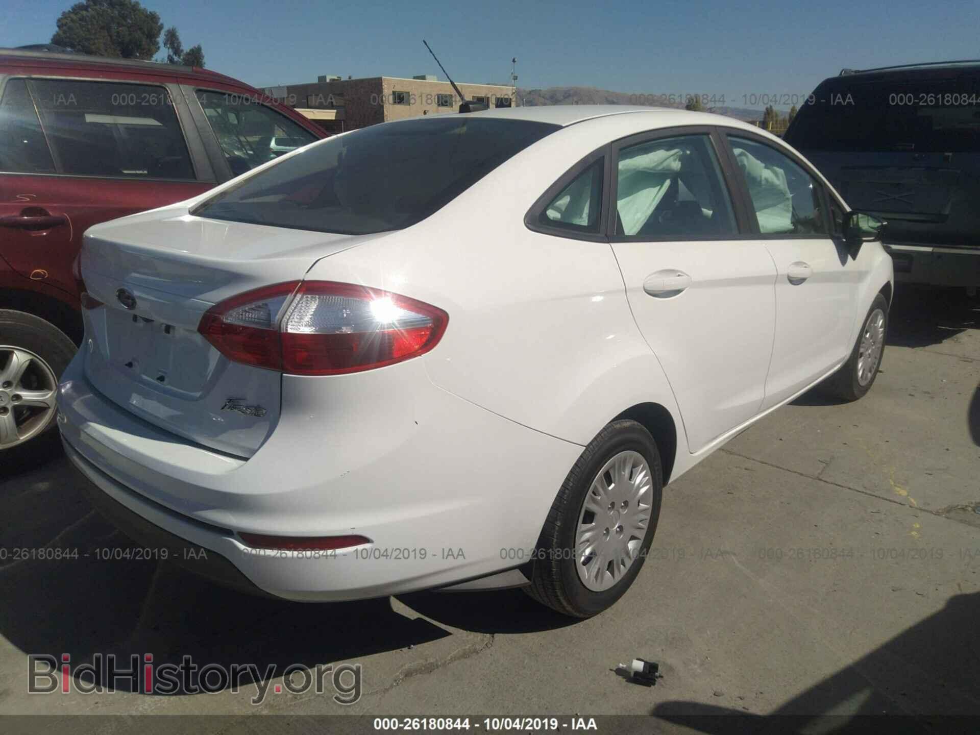 2018 FORD FIESTA - VIN: 3FADP4AJ3JM120438 - Фото 4
