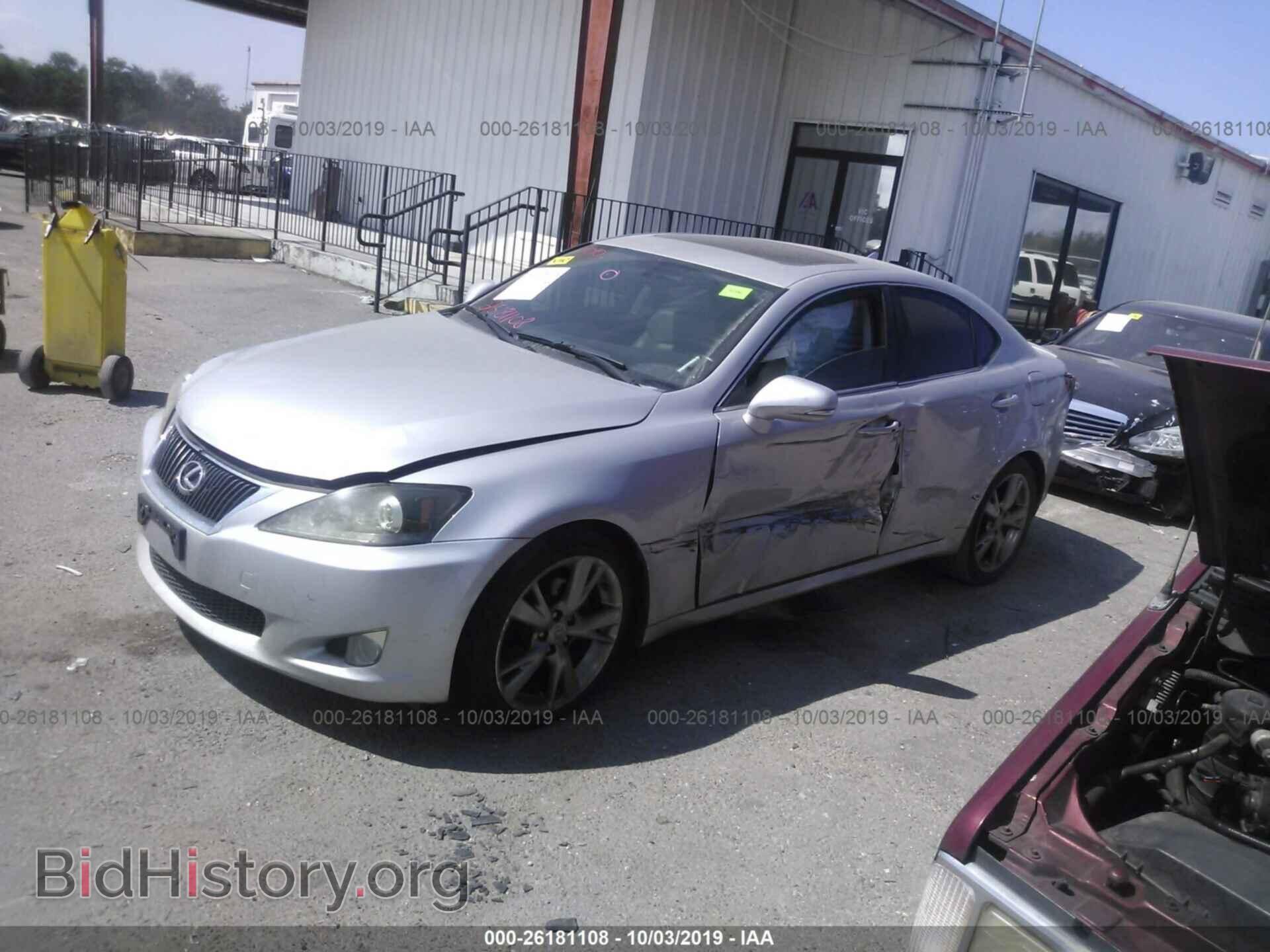 2010 LEXUS IS - VIN: JTHBF5C29A5111859 - Фото 2