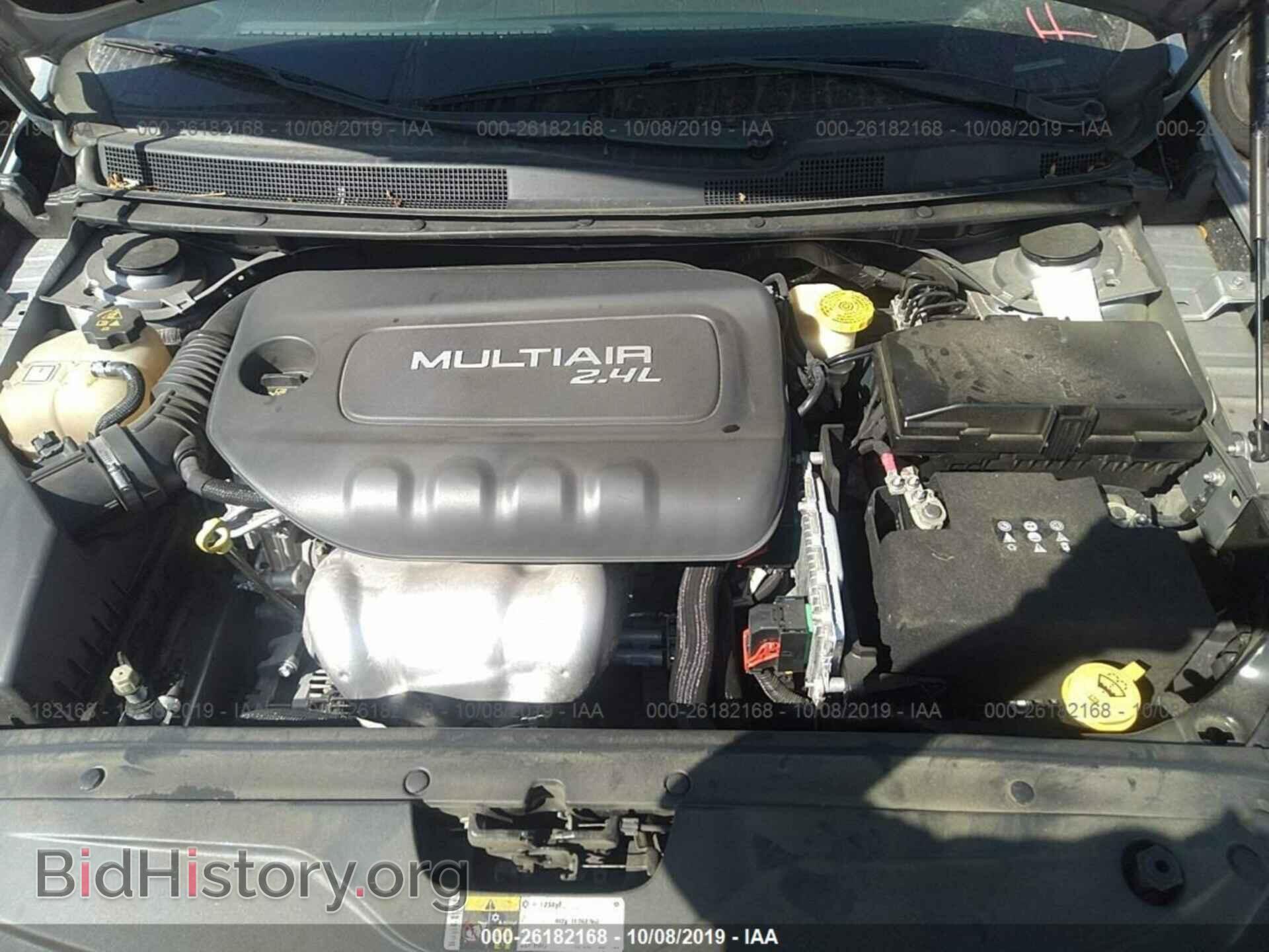 2016 CHRYSLER 200 - VIN: 1C3CCCAB7GN141252 - Фото 10