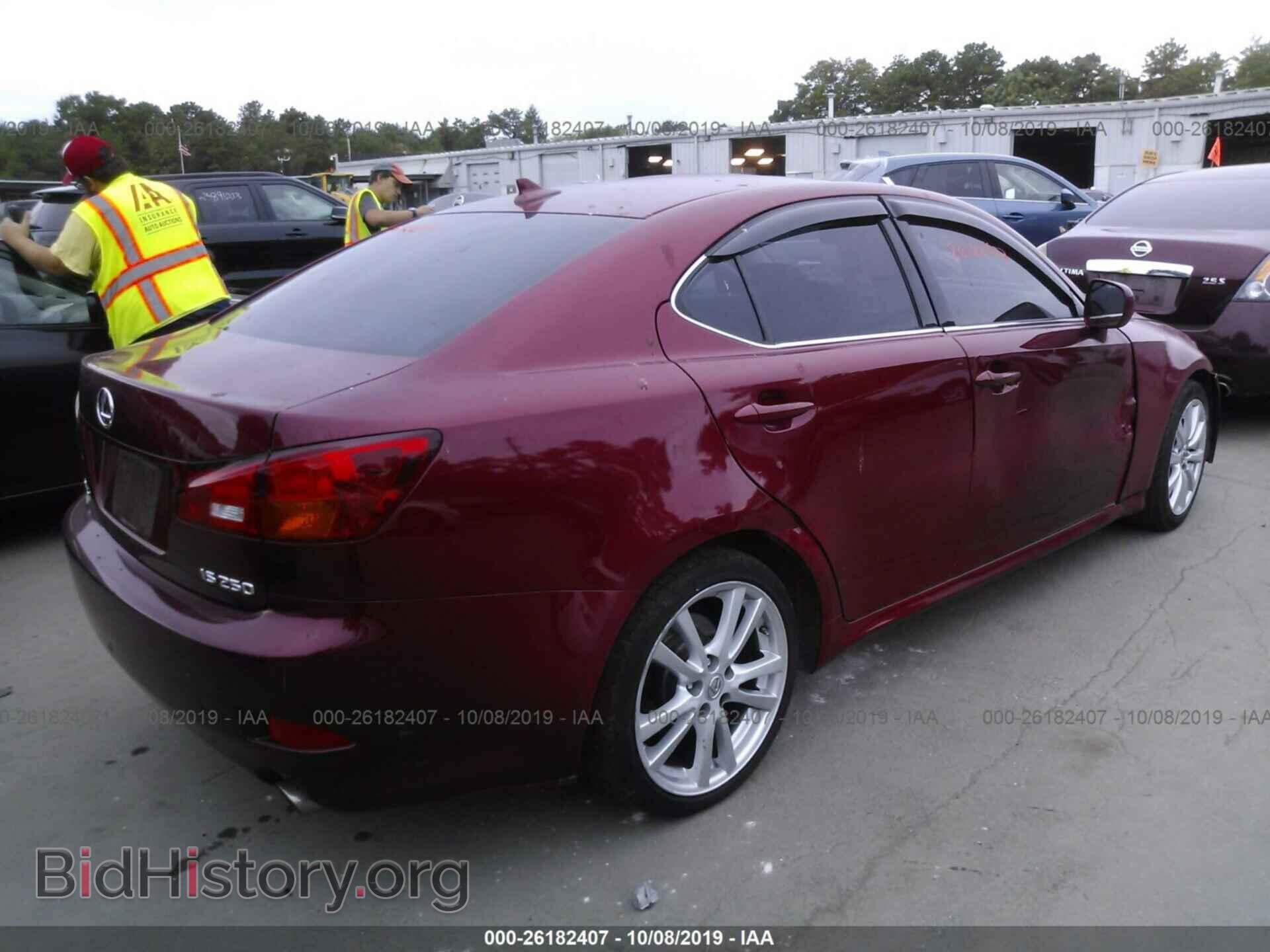 2007 LEXUS IS - VIN: JTHBK262X72047458 - Photo 4