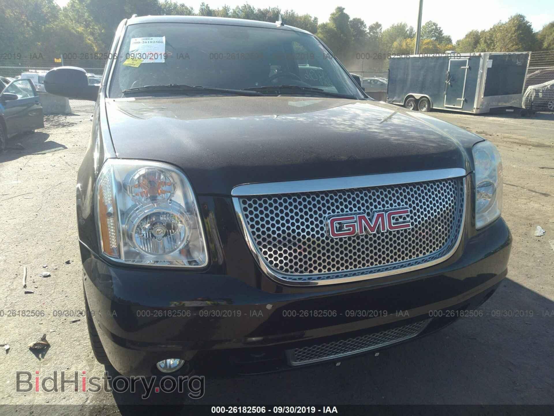 2010 GMC YUKON - VIN: 1GKUKEEF7AR100359 - Photo 6