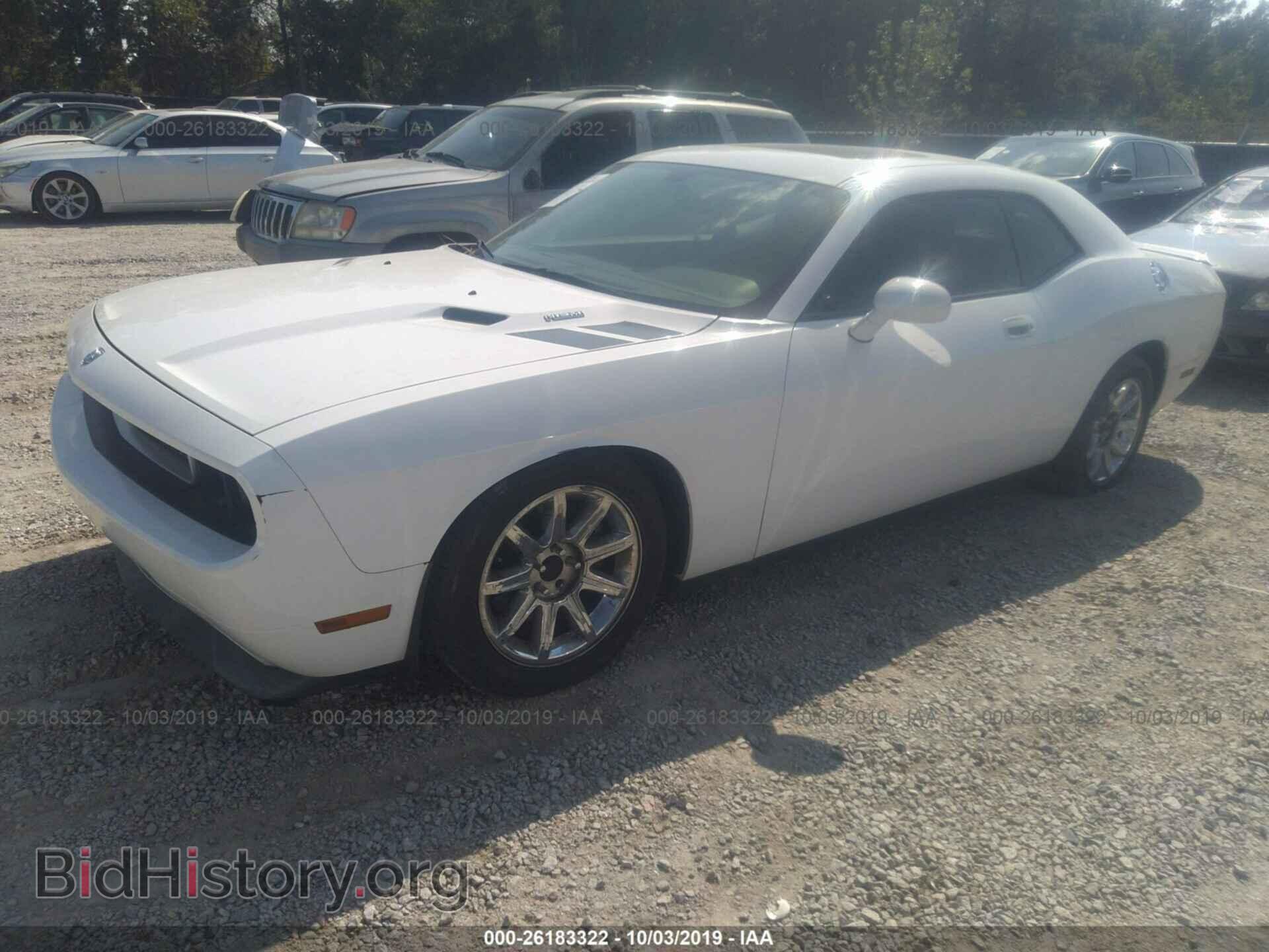 2010 DODGE CHALLENGER - VIN: 2B3CJ5DT4AH322828 - Photo 2