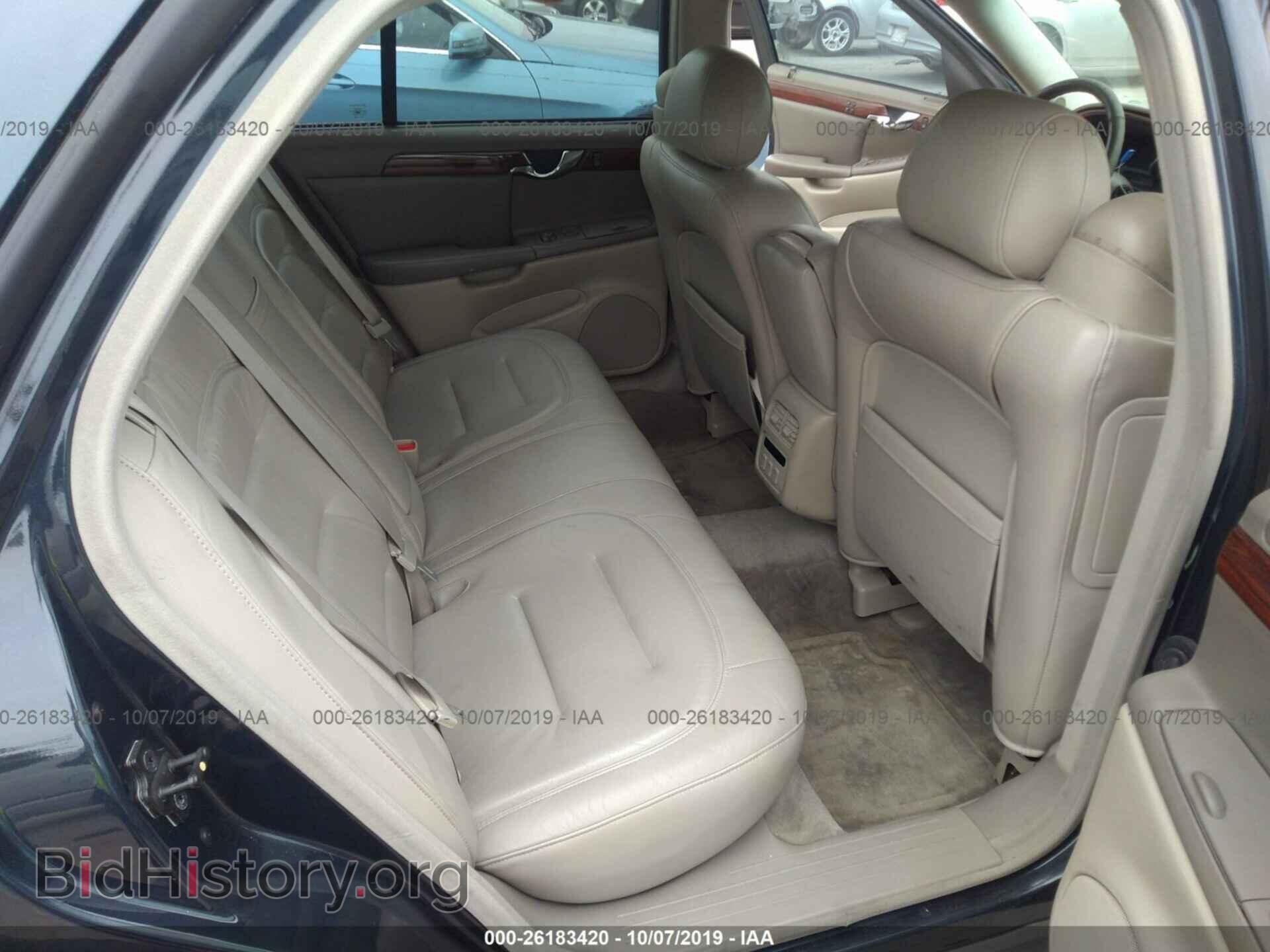 2000 CADILLAC DEVILLE - VIN: 1G6KD54Y1YU321756 - Photo 8