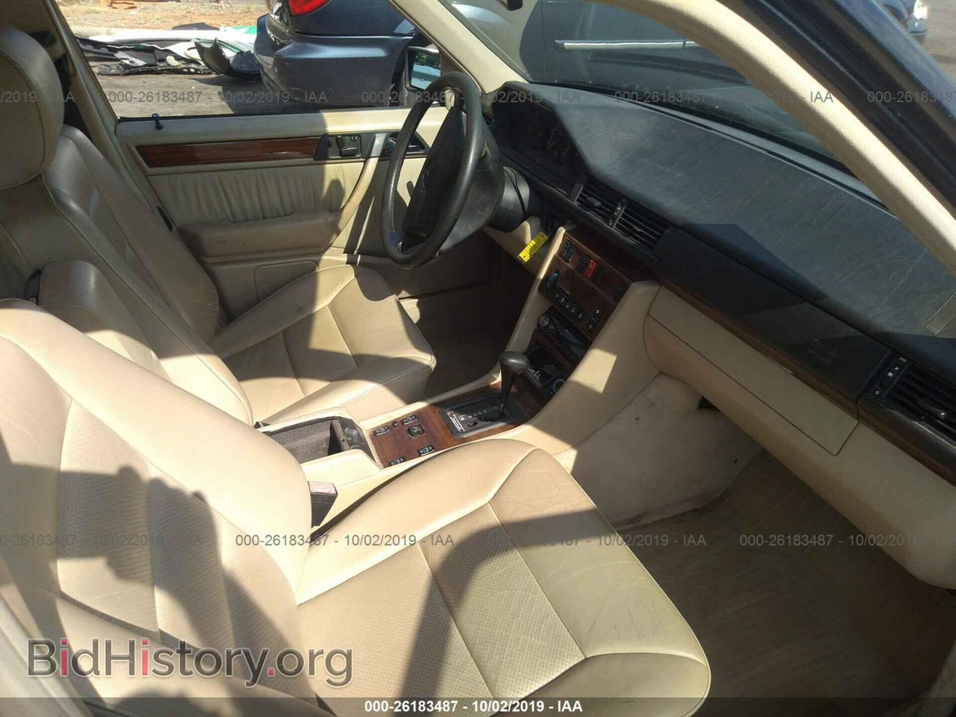 1995 MERCEDES-BENZ E - VIN: WDBEA32EXSC223997 - Фото 5