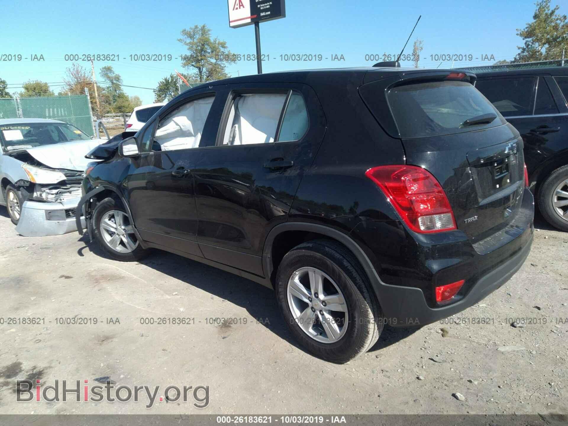 2019 CHEVROLET TRAX - VIN: 3GNCJKSB3KL385913 - Фото 3